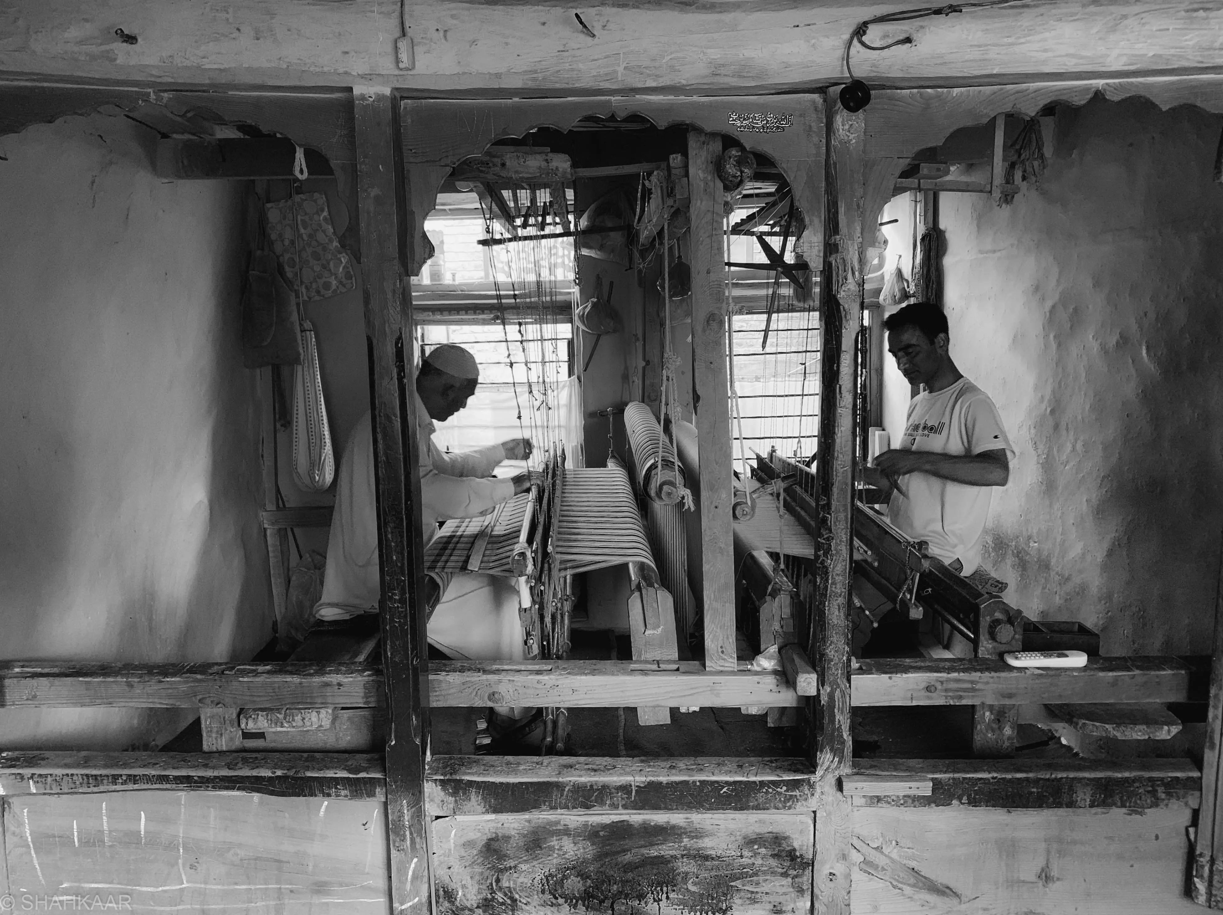 Inclusion-of-Srinagar-in-UNESCO-Creative-Cities-Network-A-Watershed-Moment-for-Local-Arts-Crafts Shahkaar