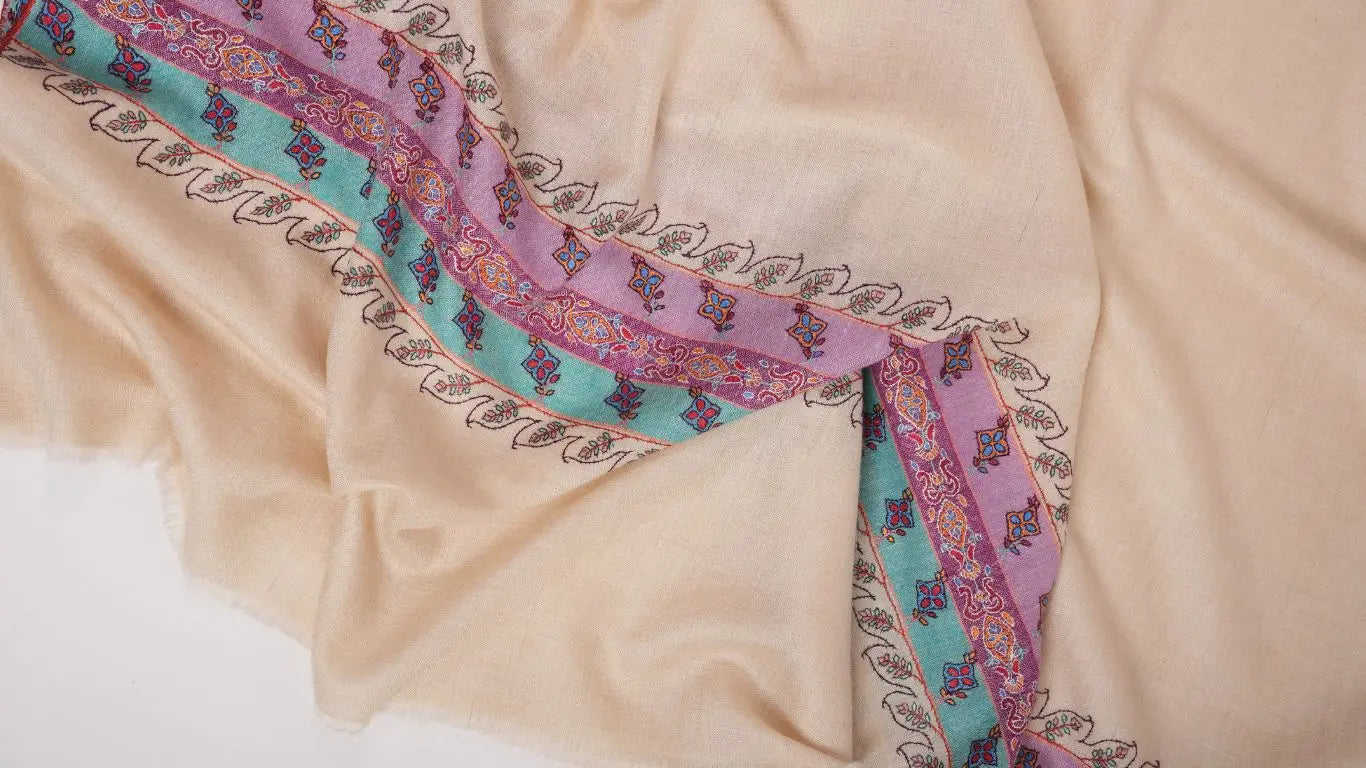 Why-Pashmina-and-Cashmere-Scarves-Are-Worth-the-Investment Shahkaar