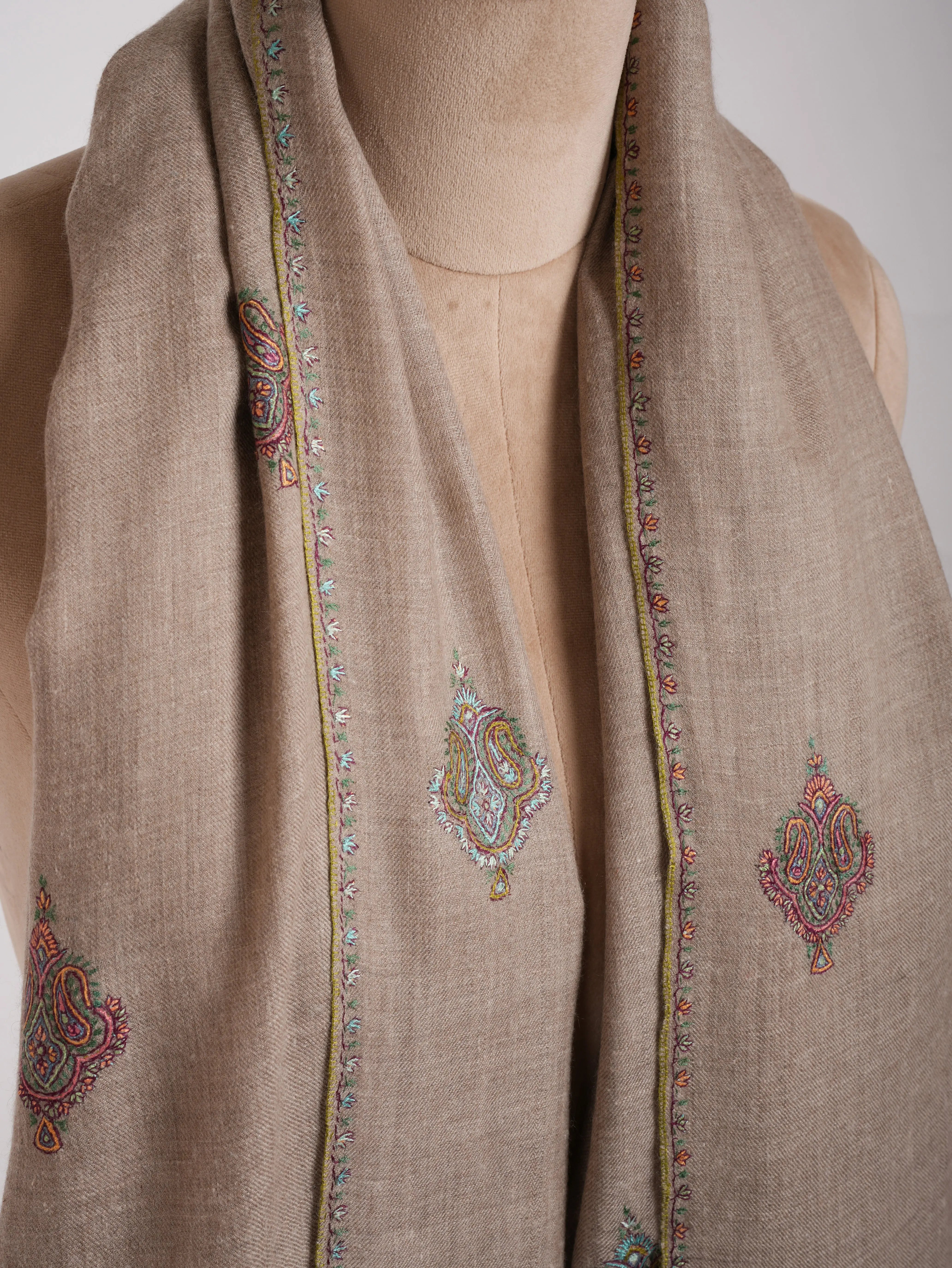 Aksi Embroidered Beautiful Indian Pashmina Shawl In Natural Grey Shahkaar