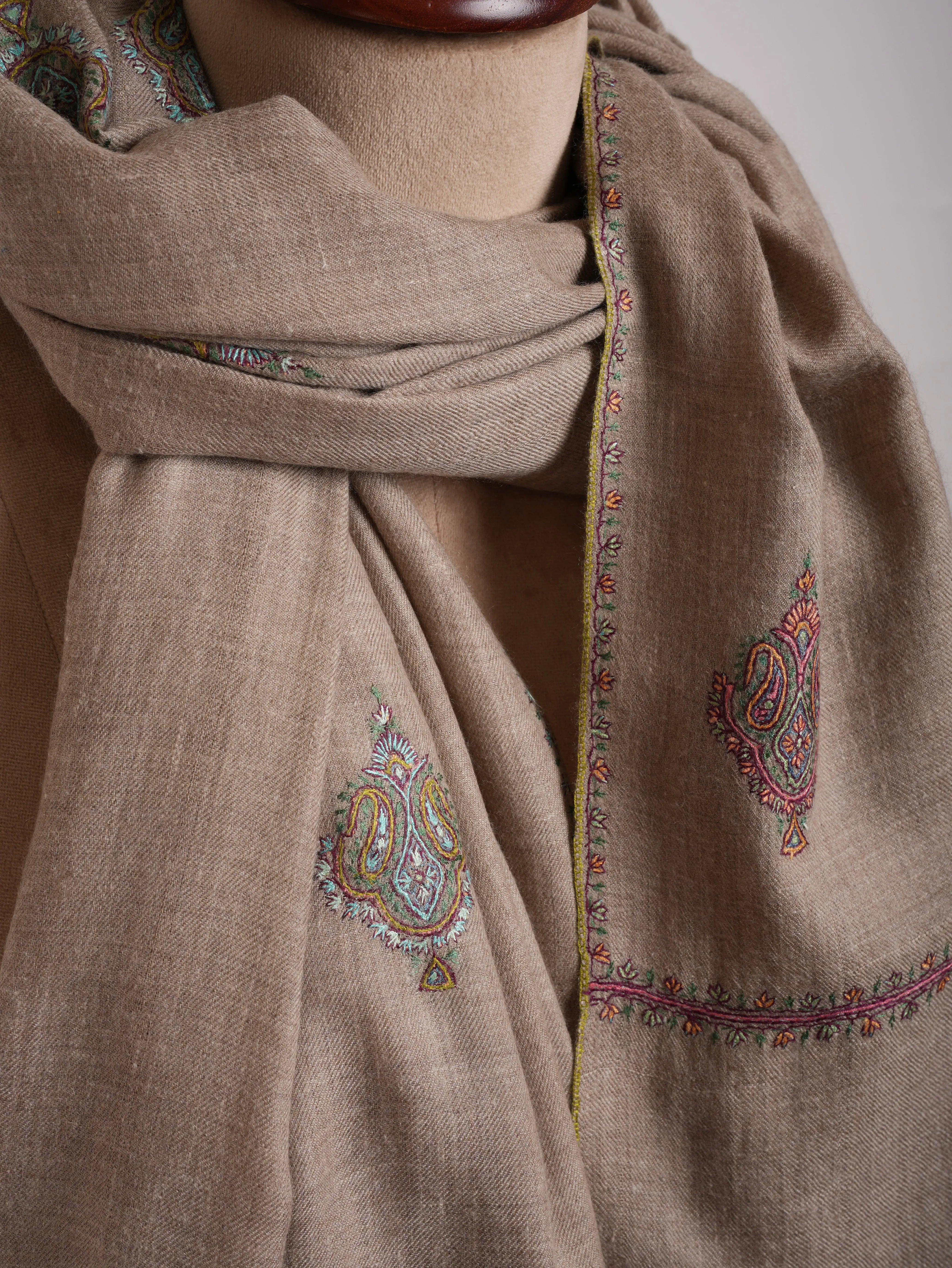 Aksi Embroidered Beautiful Indian Pashmina Shawl In Natural Grey Shahkaar