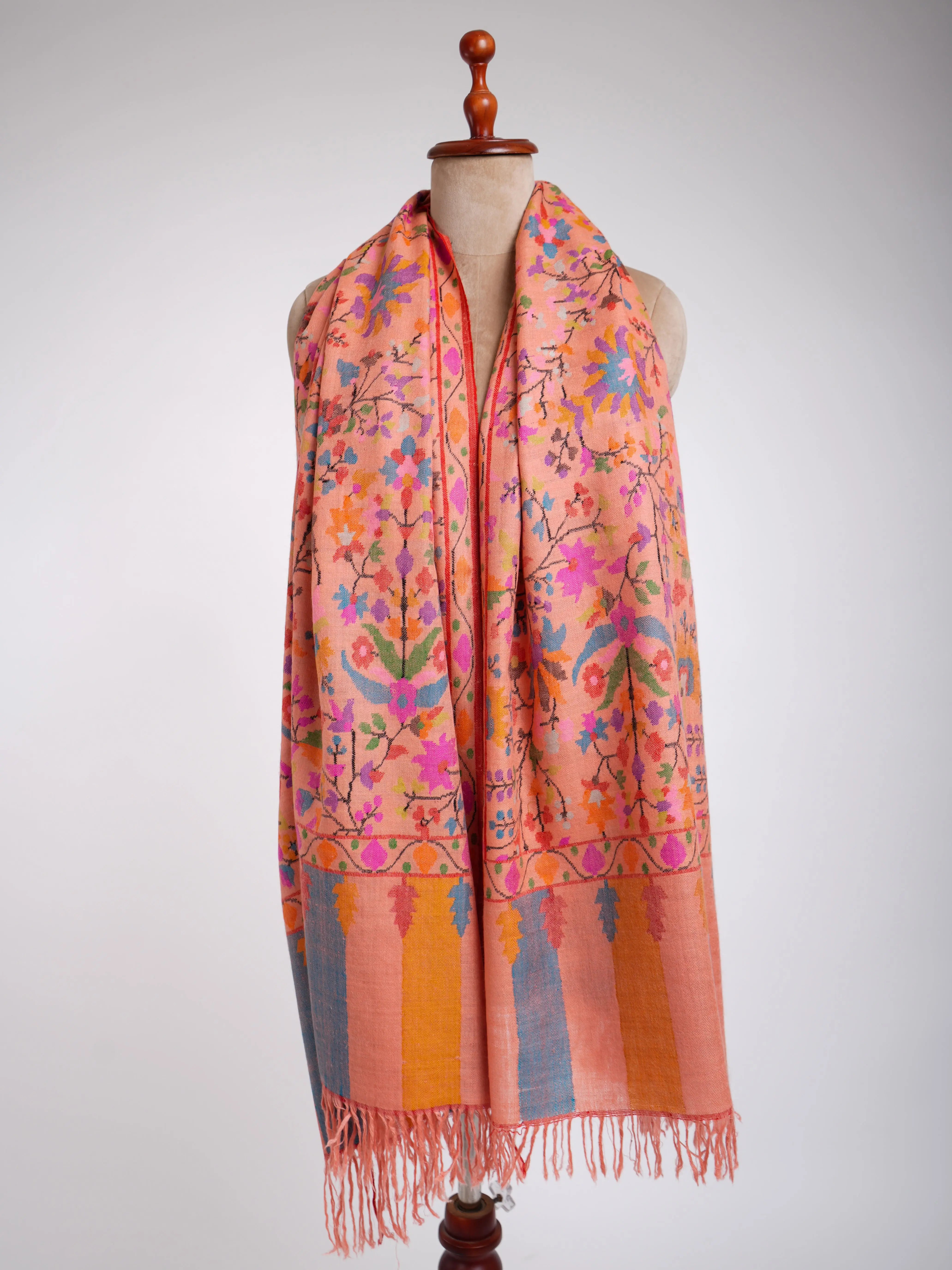 Alluring Peach Kani Weave Cashmere Shawl Shahkaar