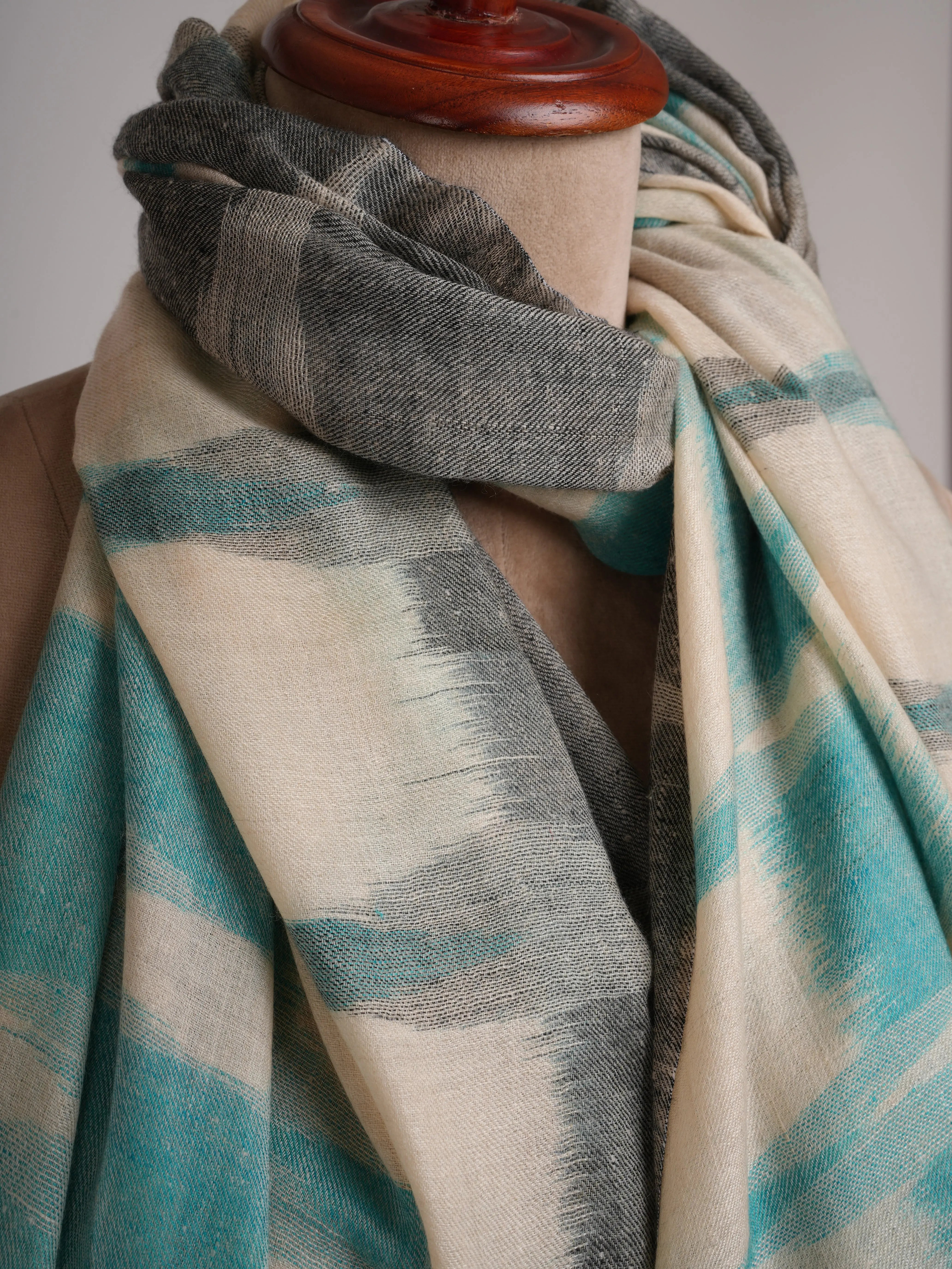 Artic Blue Handwoven Pashmina Shawl Shahkaar
