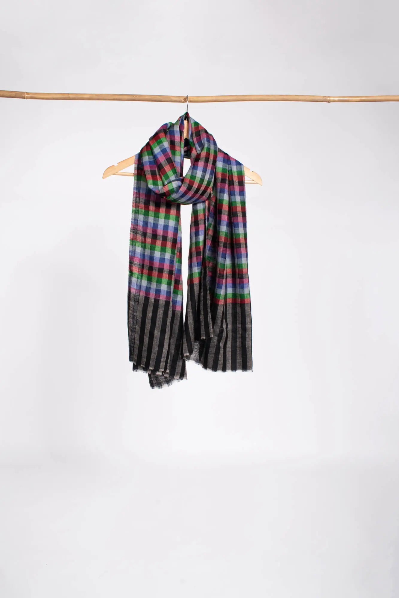 Artistically Handcrafted Cashmere Scarf - TAMESIDE Shahkaar