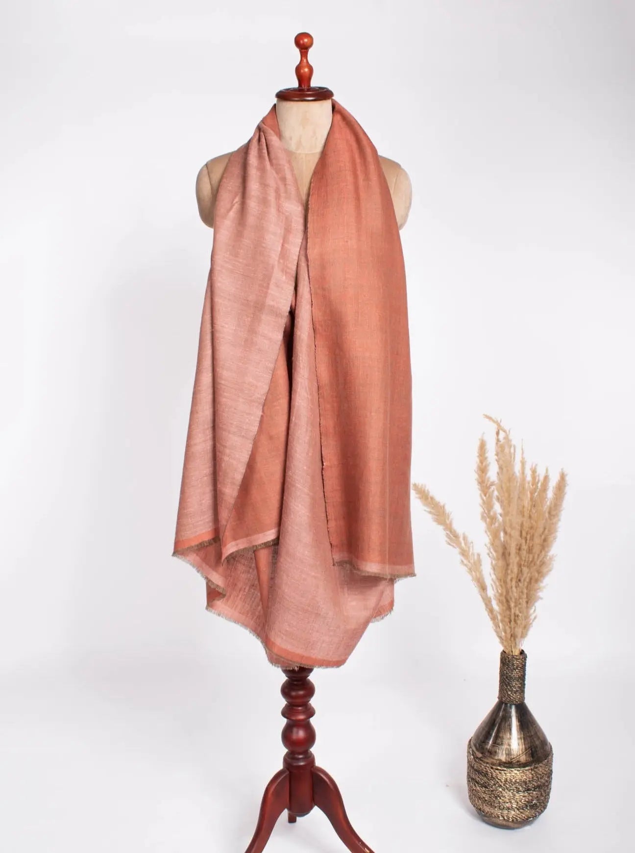 Baby Pink and Peach Dorukha Handmade Pashmina - PHENIX Shahkaar