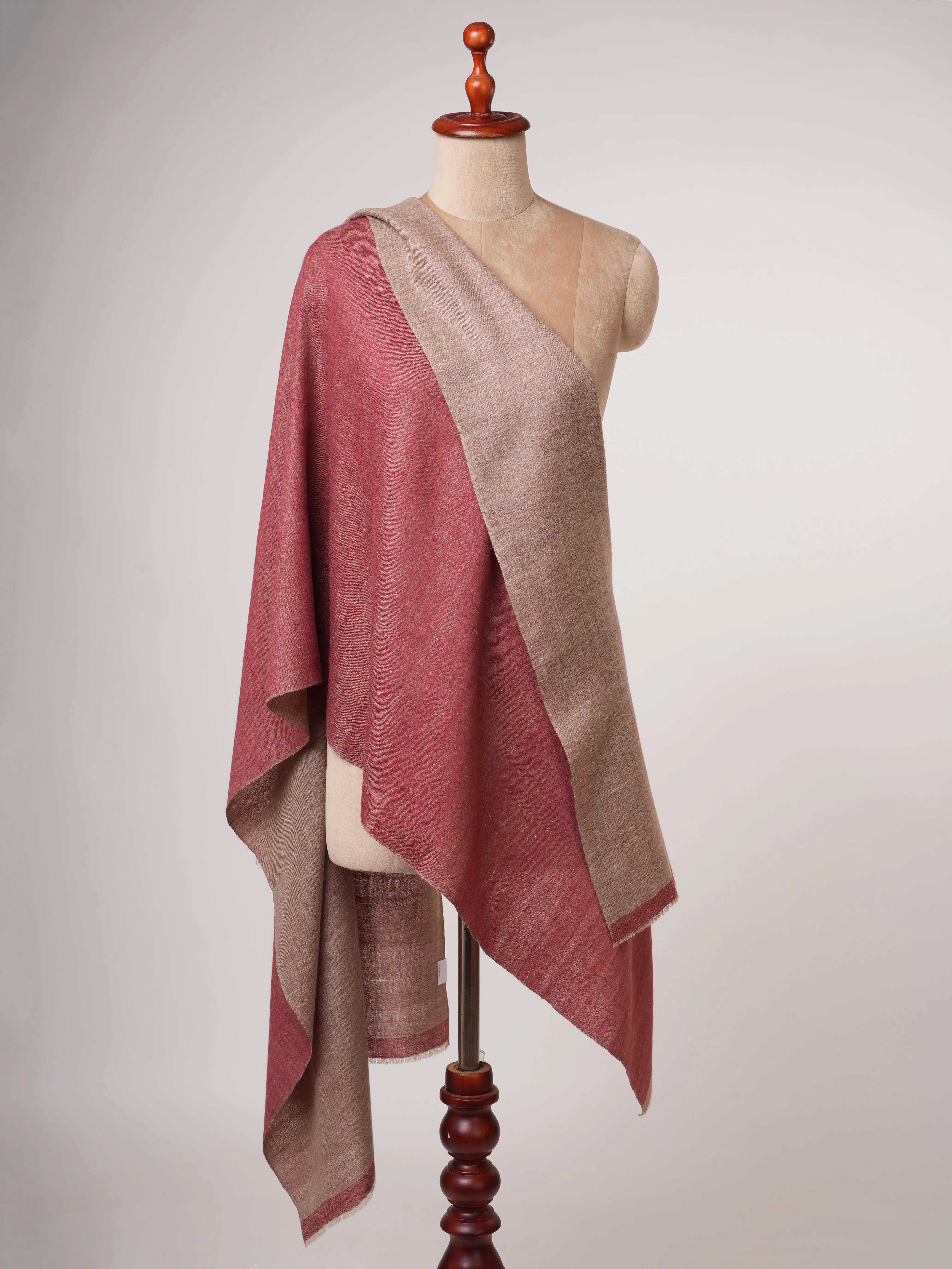Baby Soft Cashmere Stole with Dual Shade Beige & Red – Soft and Luxurious Shahkaar