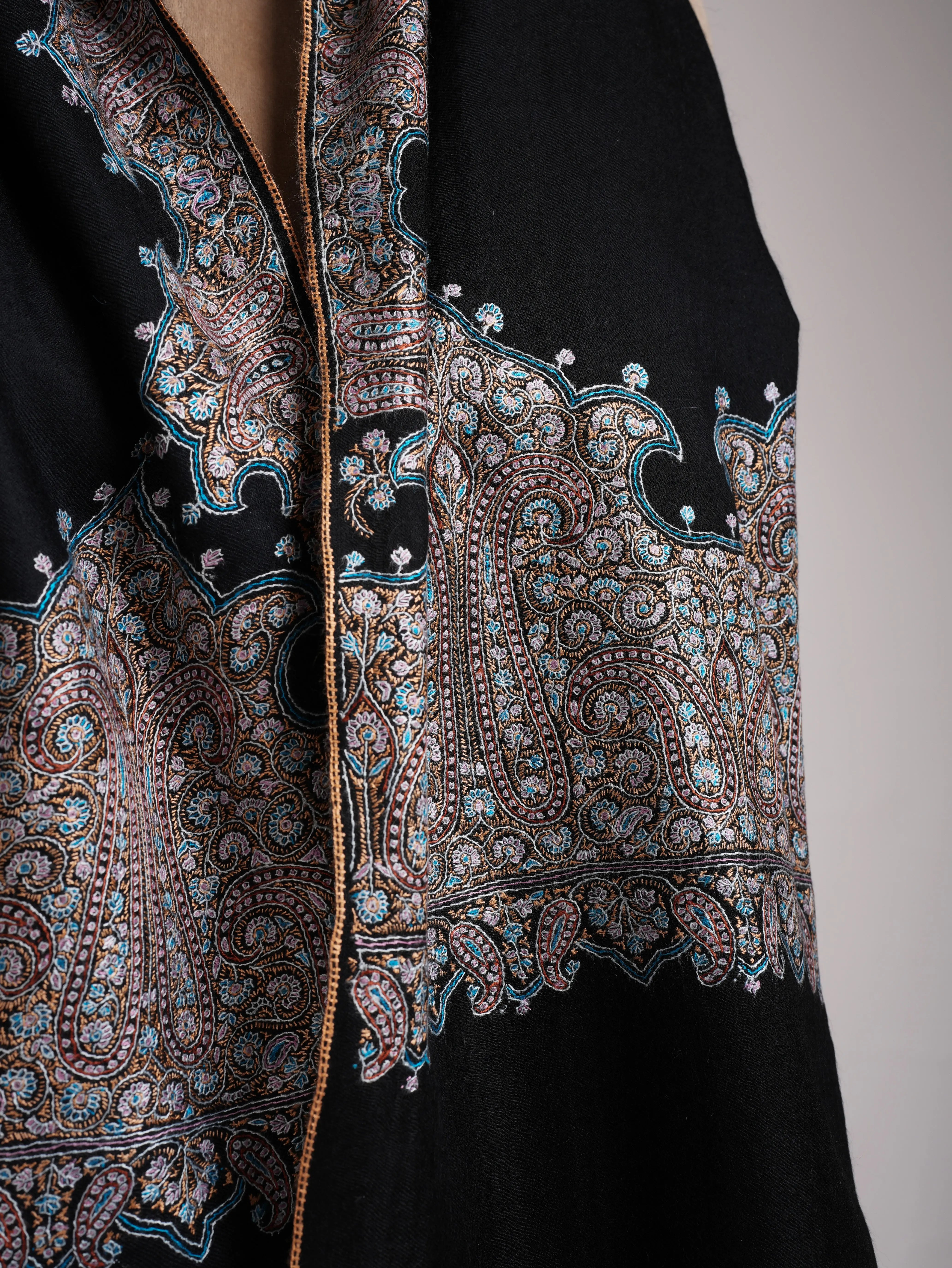 Black Embroidered Kashmiri Pashmina Shawl Shahkaar