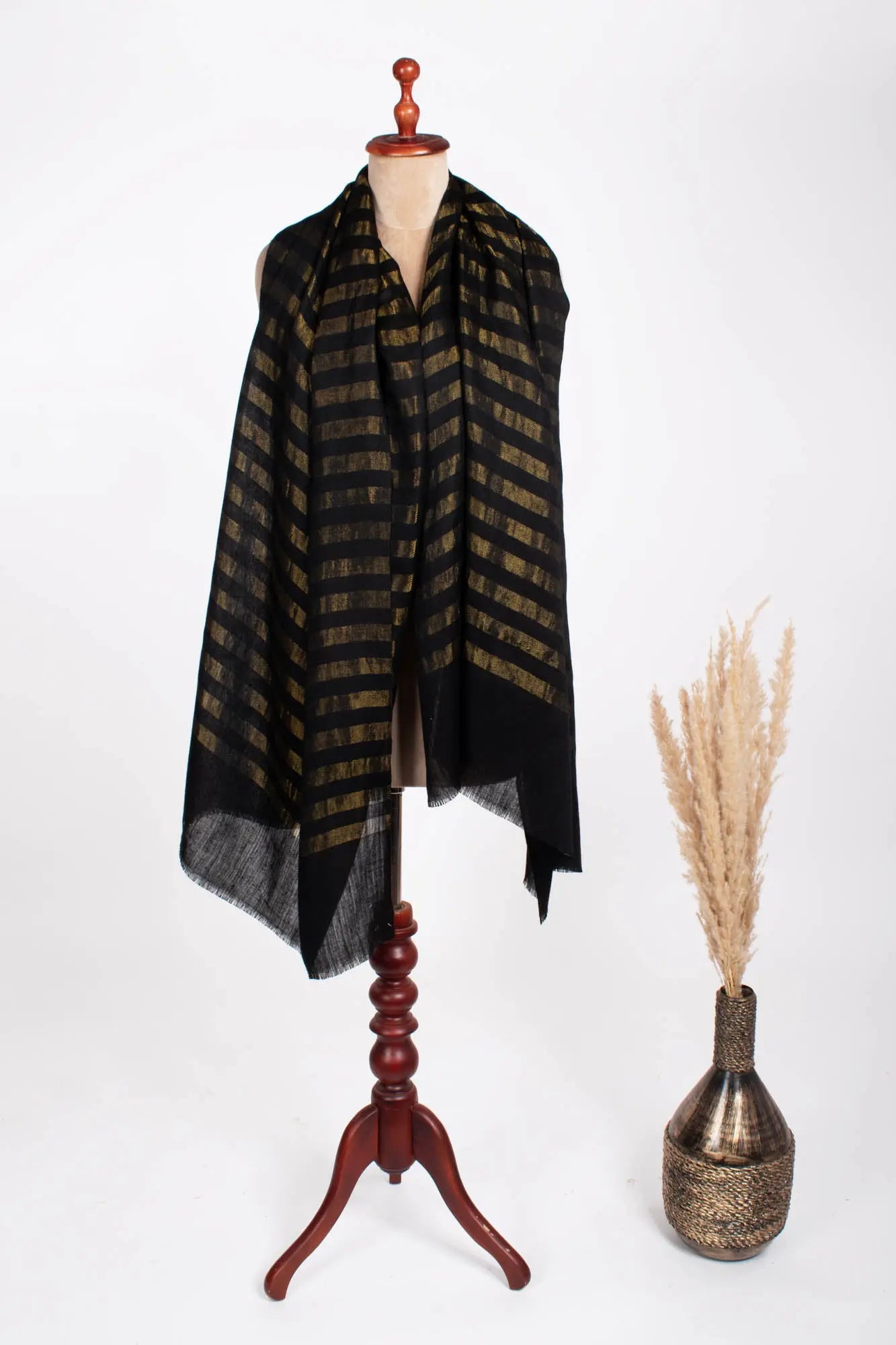 Black Gold Handwoven Pashmina Shawl - CLIMAX Shahkaar
