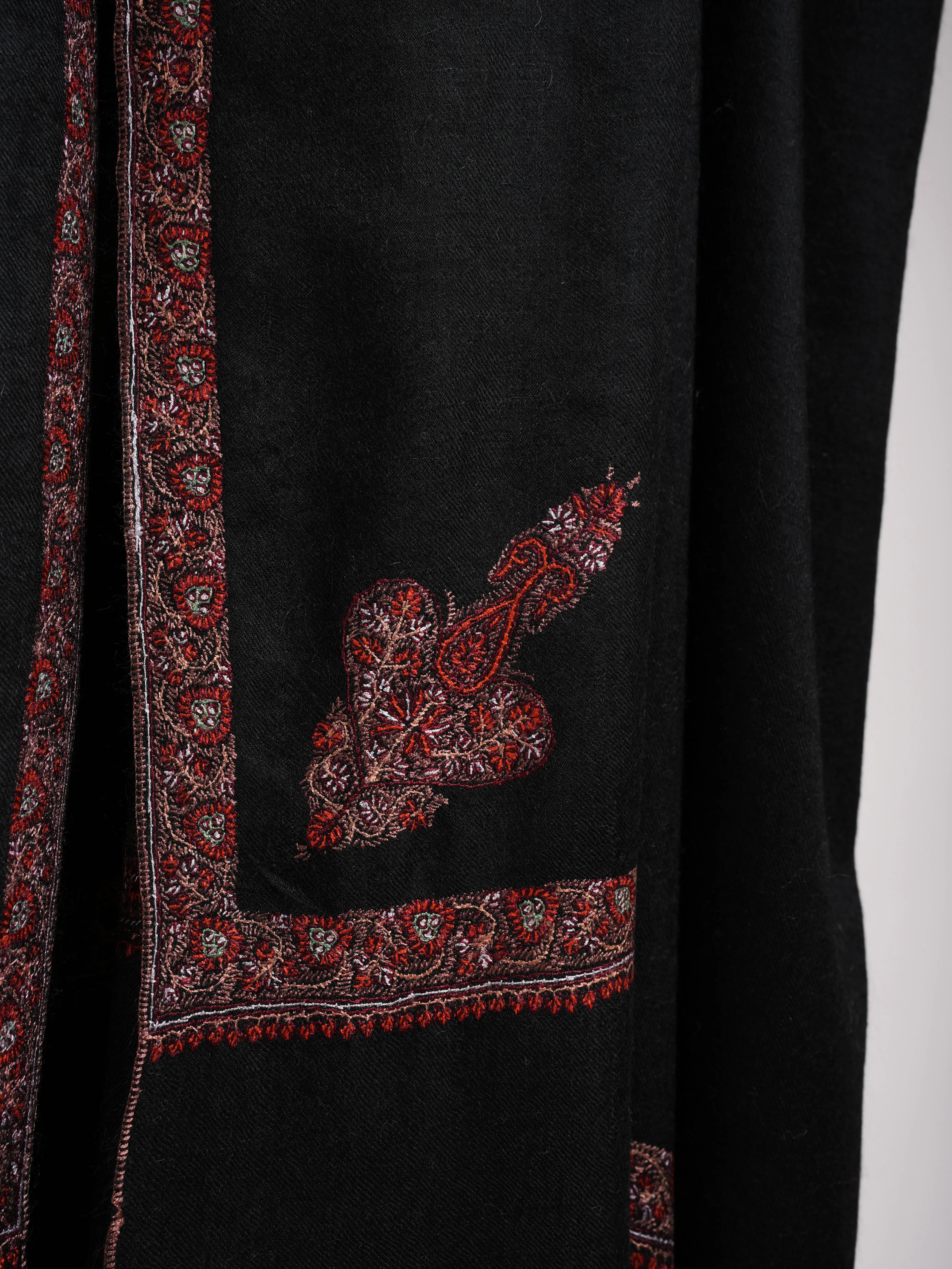Black Original Pashmina Shawl in Sozni Embroidery Shahkaar