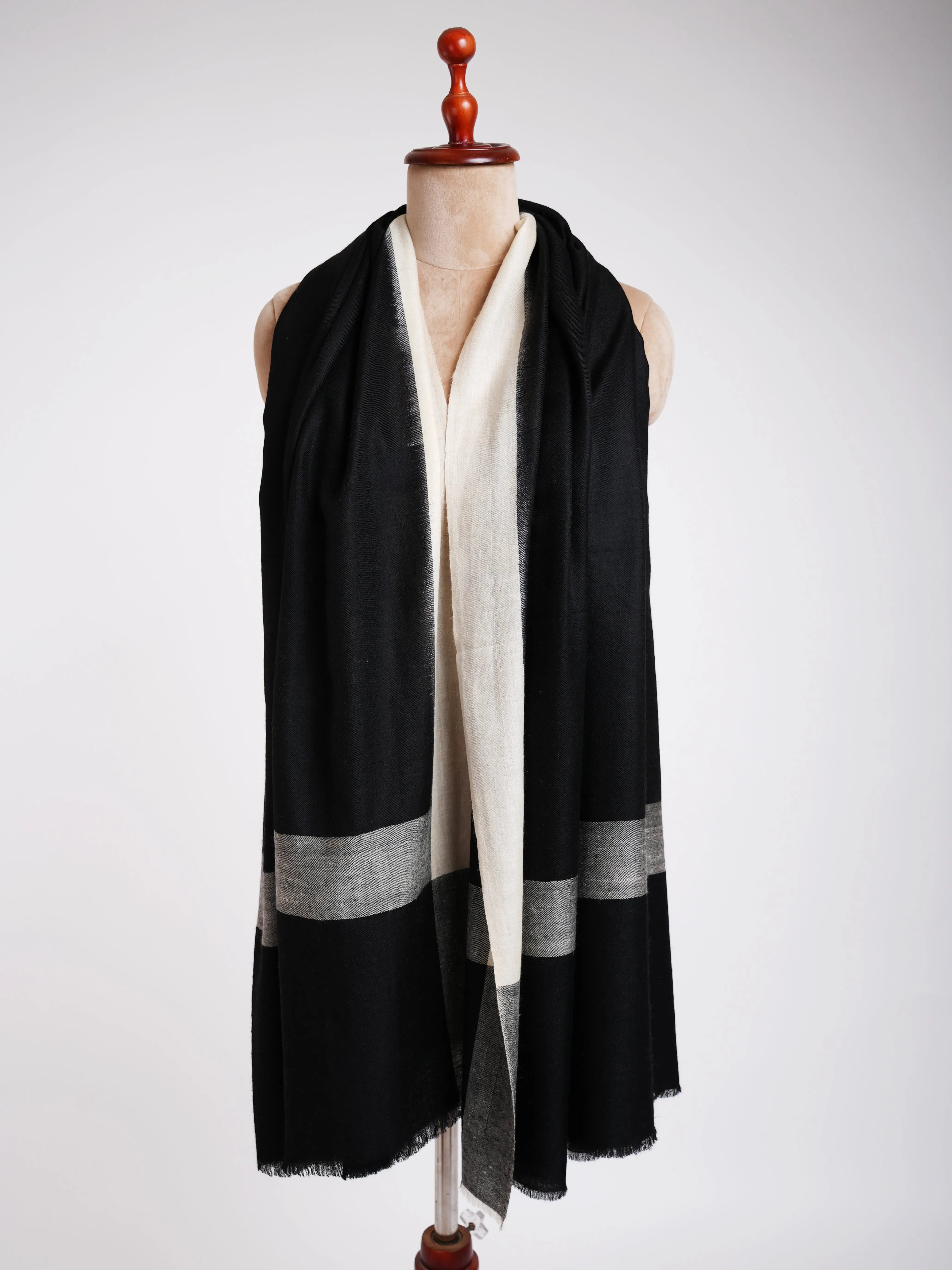 Black White Contemporary Pashmina Shawl Shahkaar