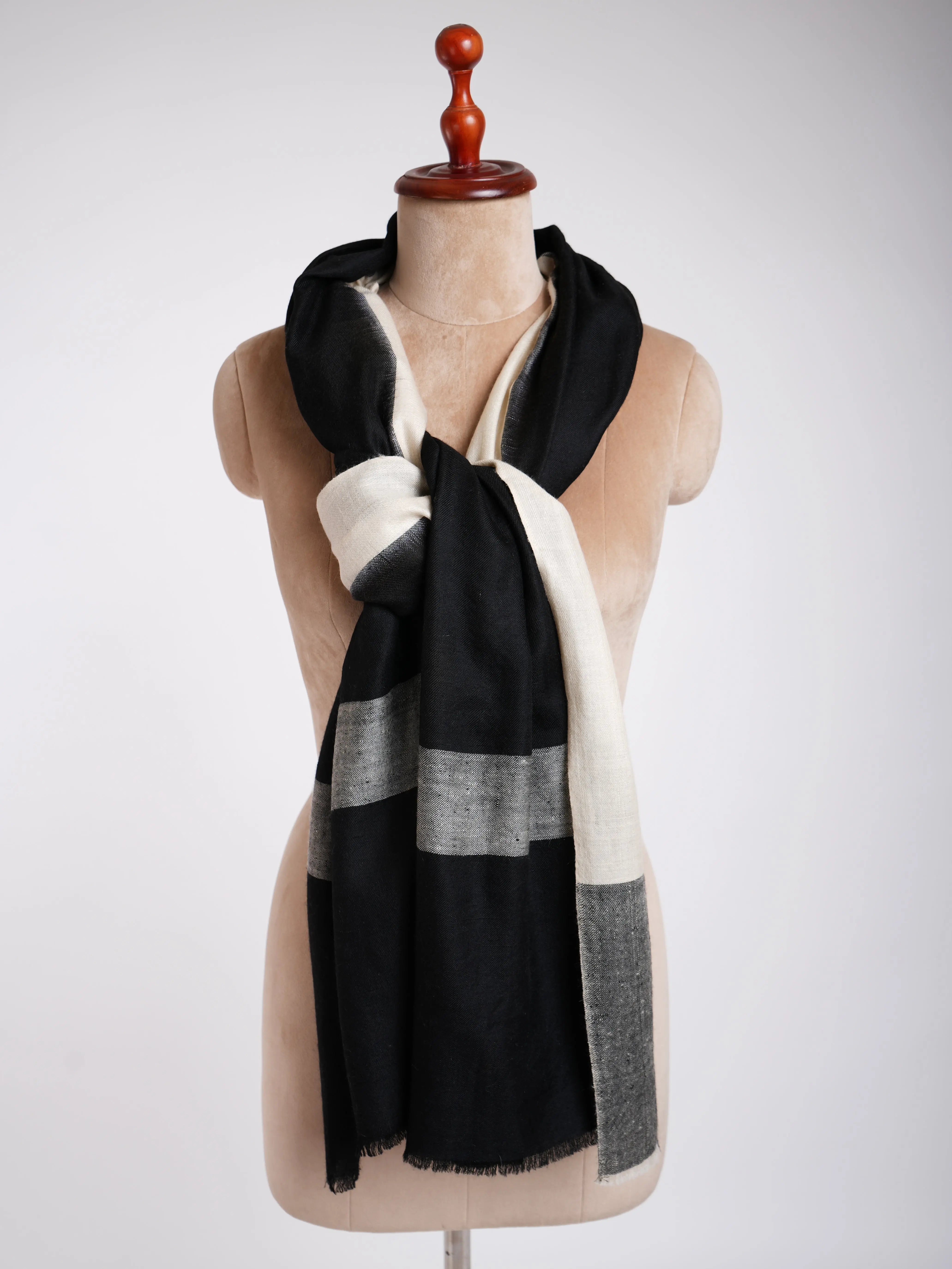 Black White Contemporary Pashmina Shawl Shahkaar