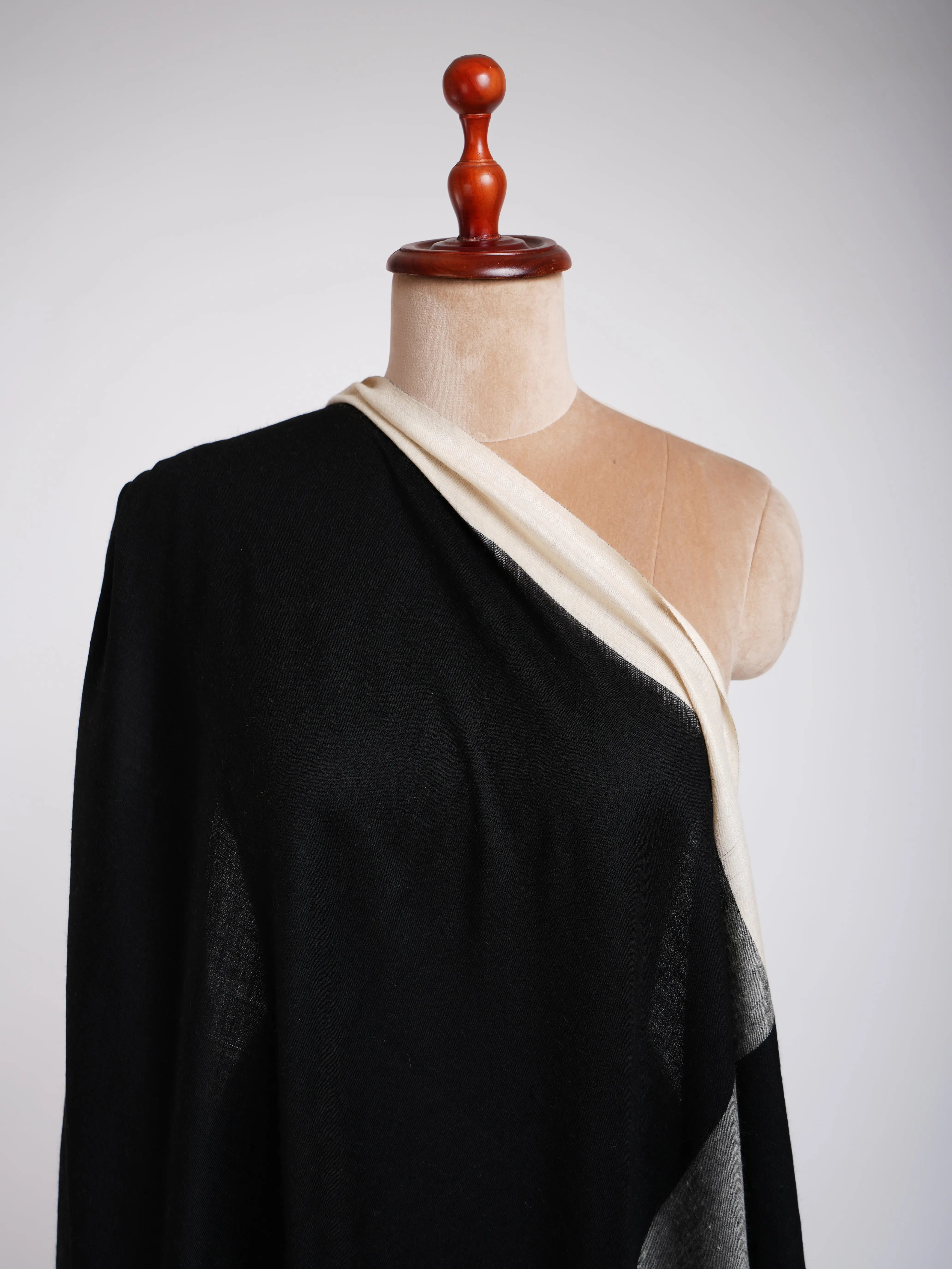 Black White Contemporary Pashmina Shawl Shahkaar