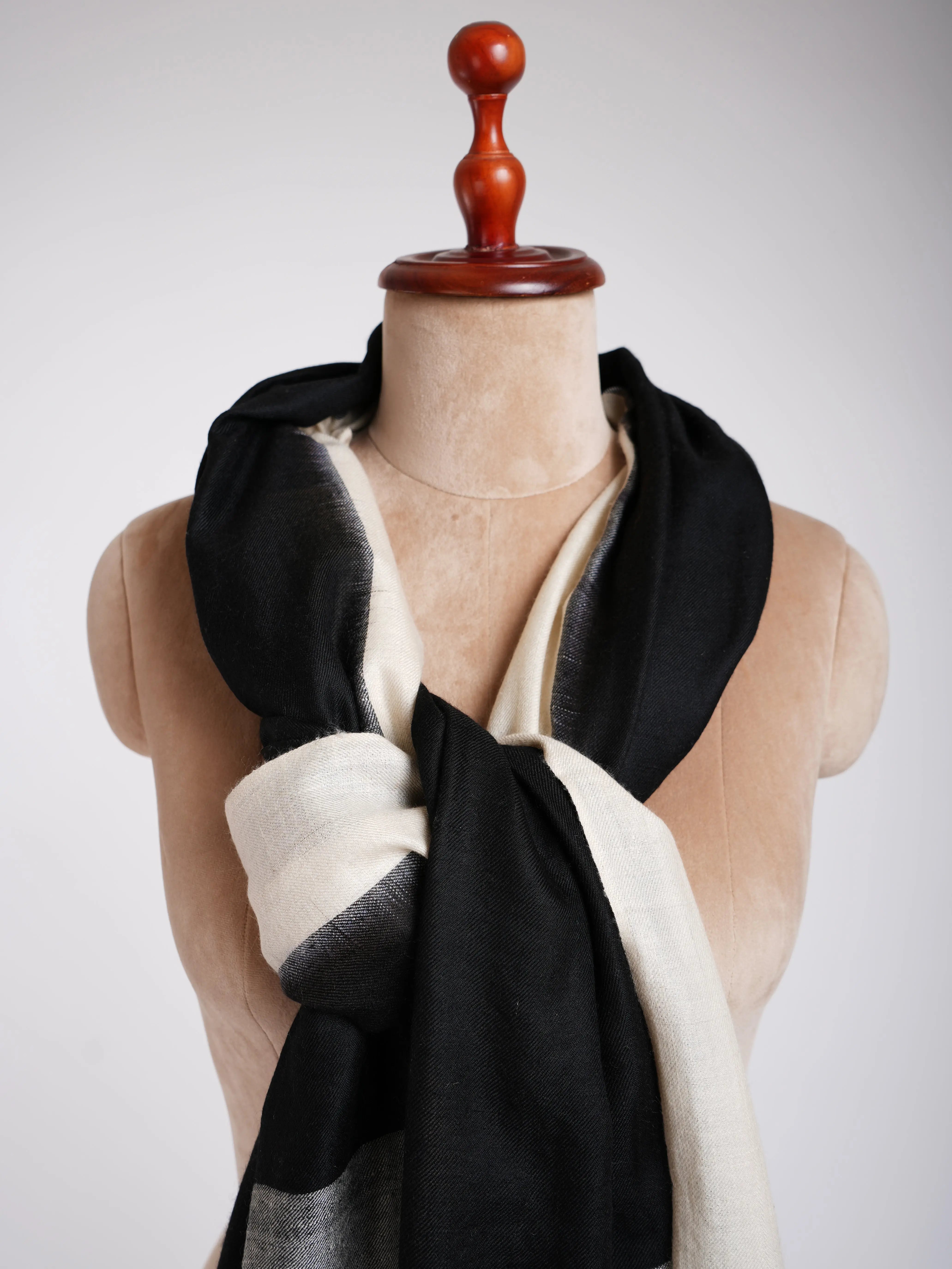 Black White Contemporary Pashmina Shawl Shahkaar