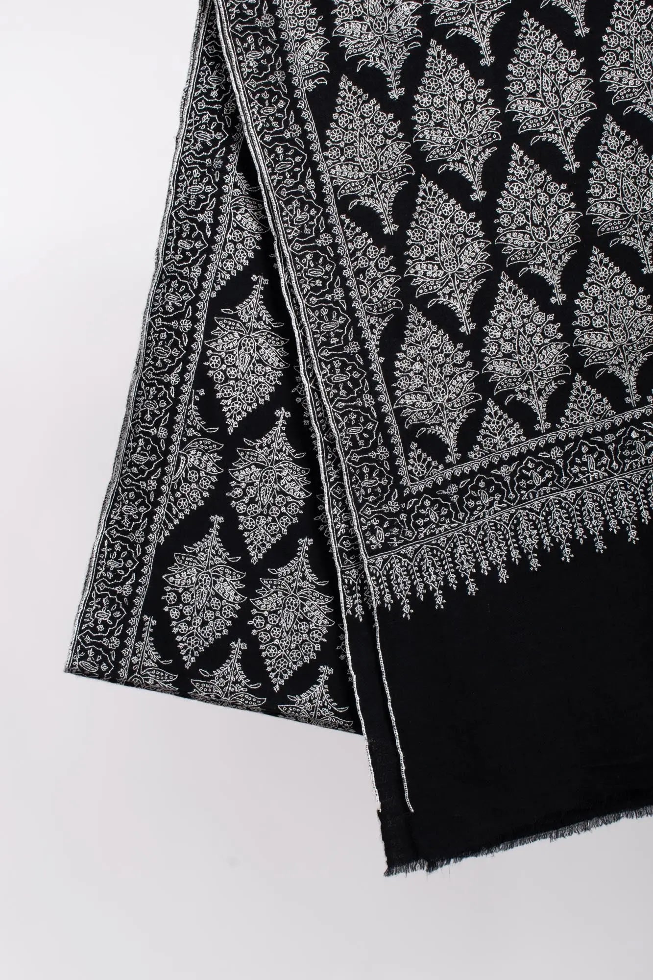 Black Xl Hand Embroidered Pashmina Shawl - FOREST Shahkaar