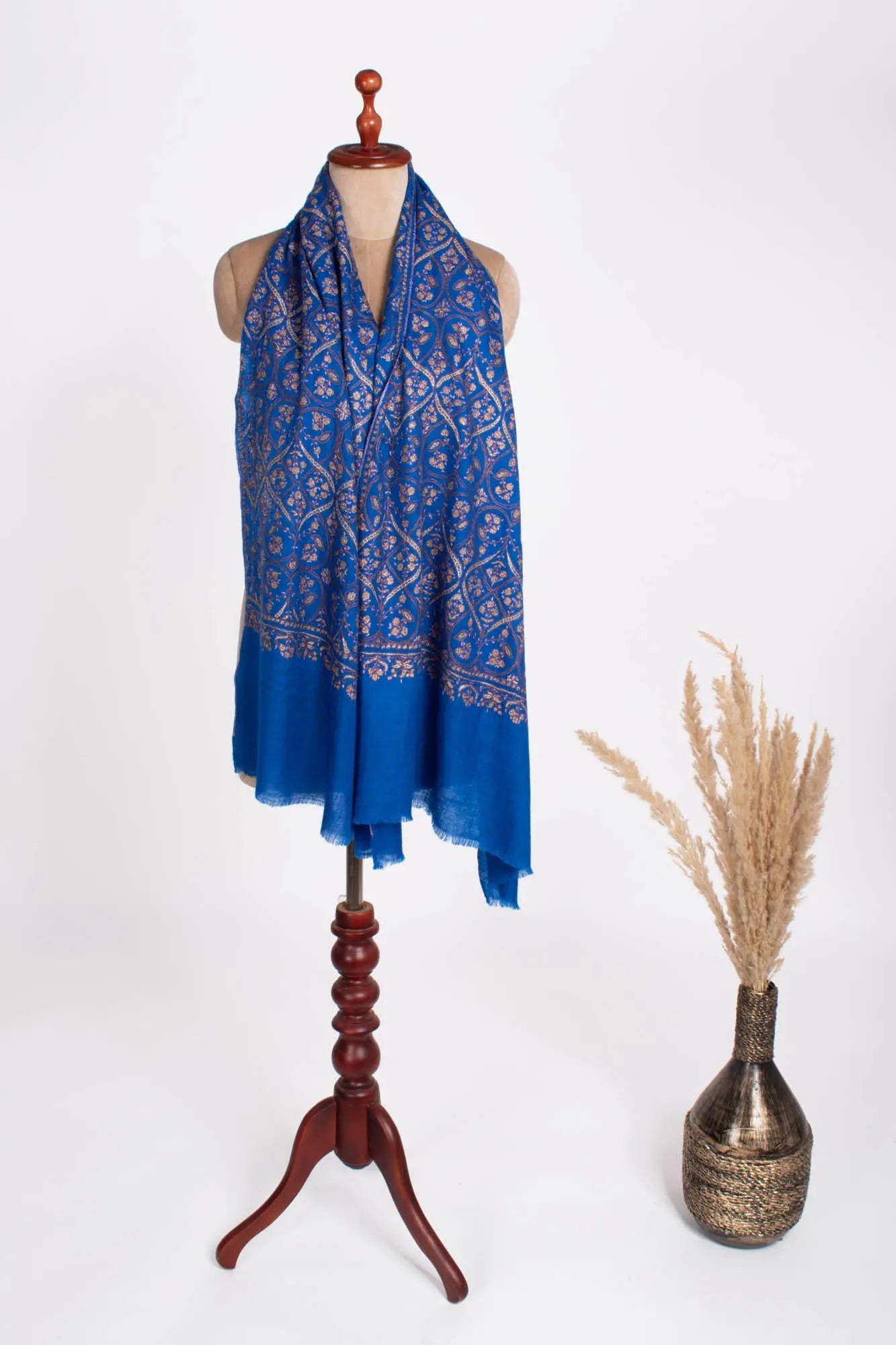 Blue Lightweight Neck Scarf - VISTA Shahkaar