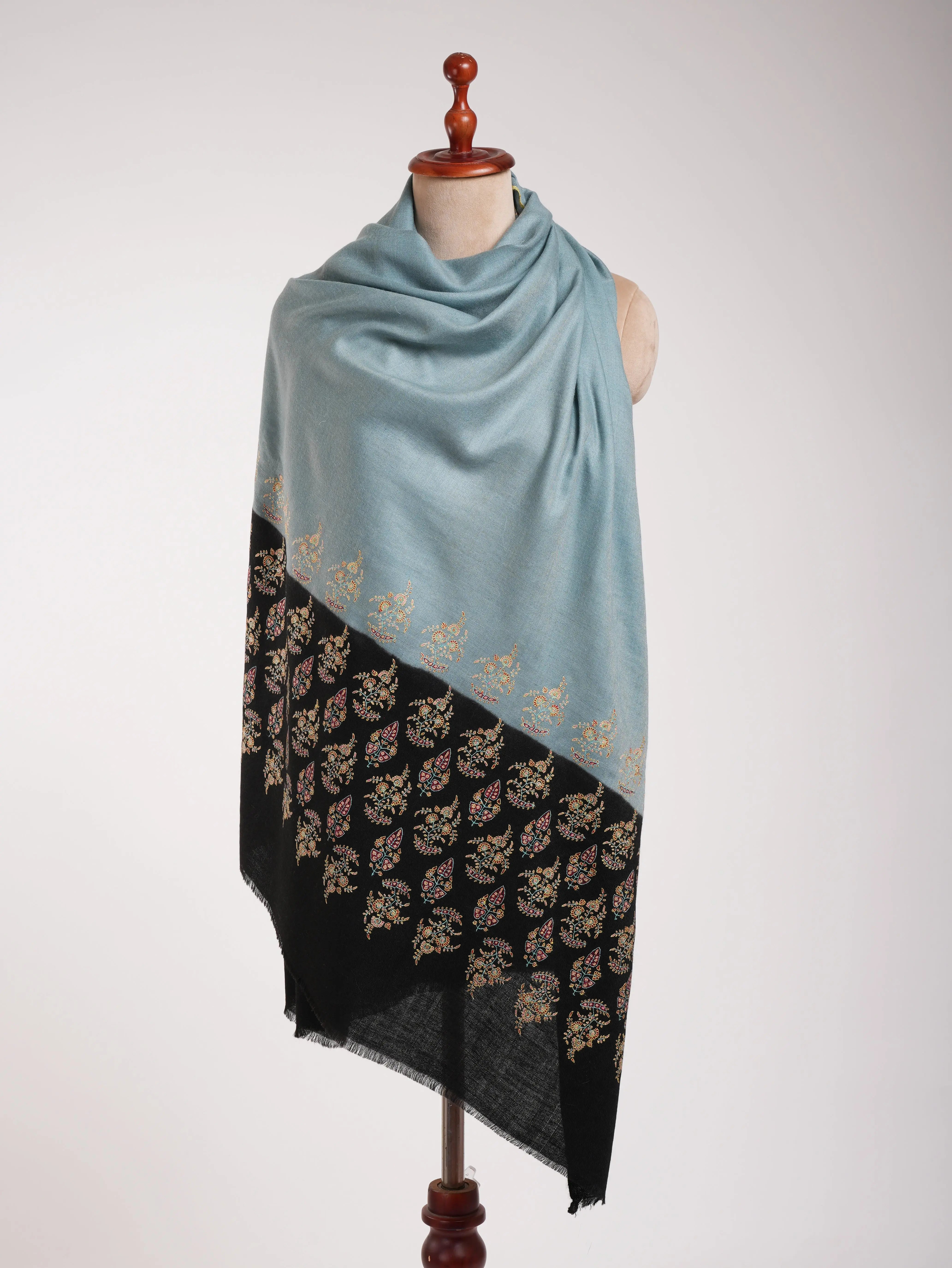 Blue and Black Palla Embroidered Kashmiri Pashmina Shawl Shahkaar