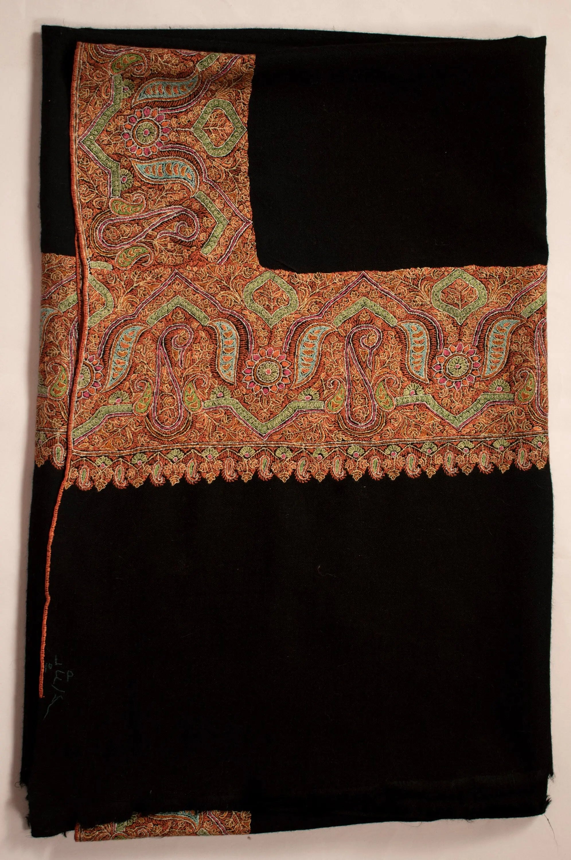 Bordered Sozni Pure Pashmina/Cashmere Scarf/Shawl, Hand Woven on Hand loom & Hand Embroided in Kashmir, Luxury, Masterpiece, King of Wool Shahkaar
