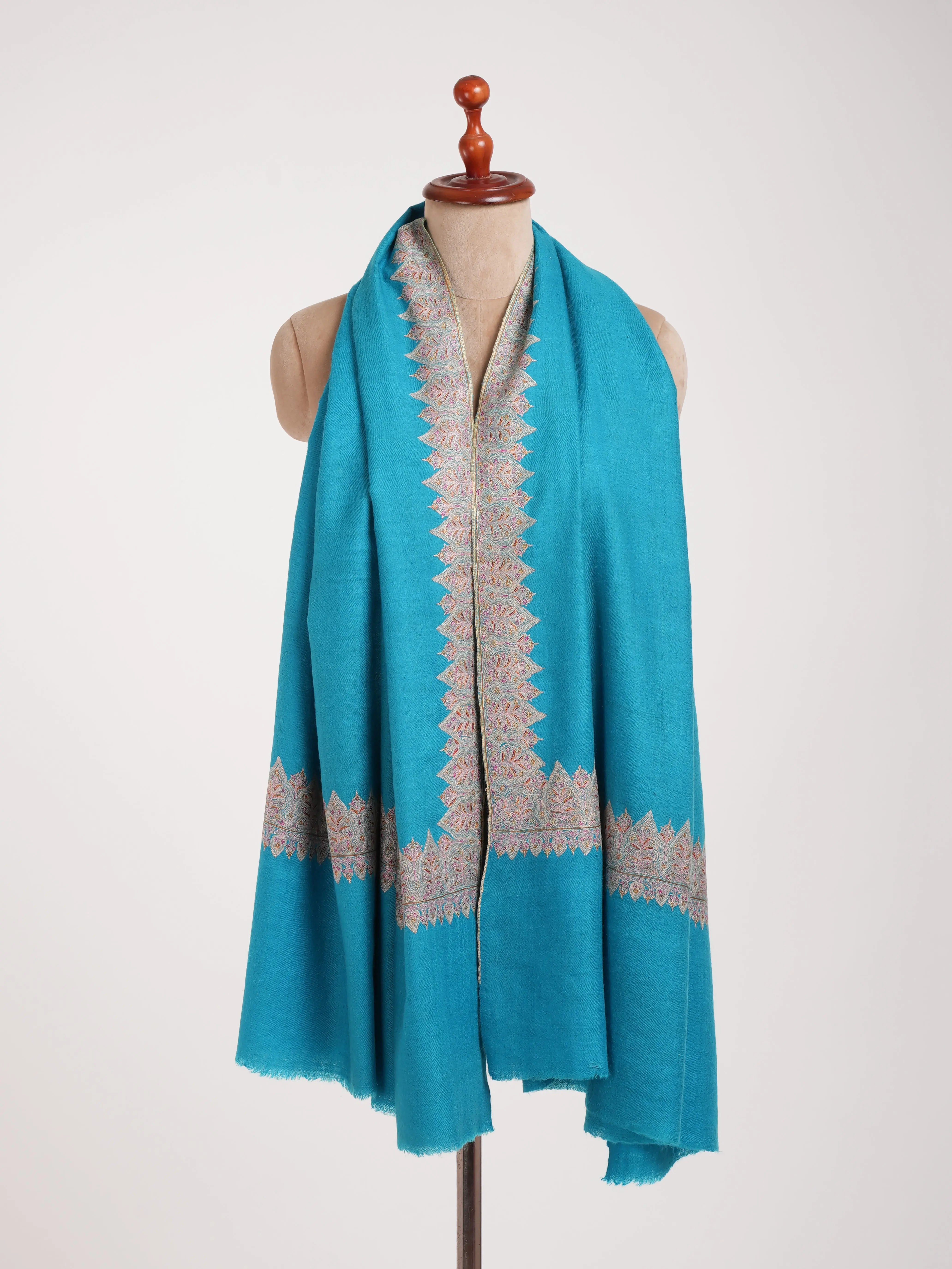 Capri Neemdaur Handstitched Kashmiri Pashmina Shawl Shahkaar