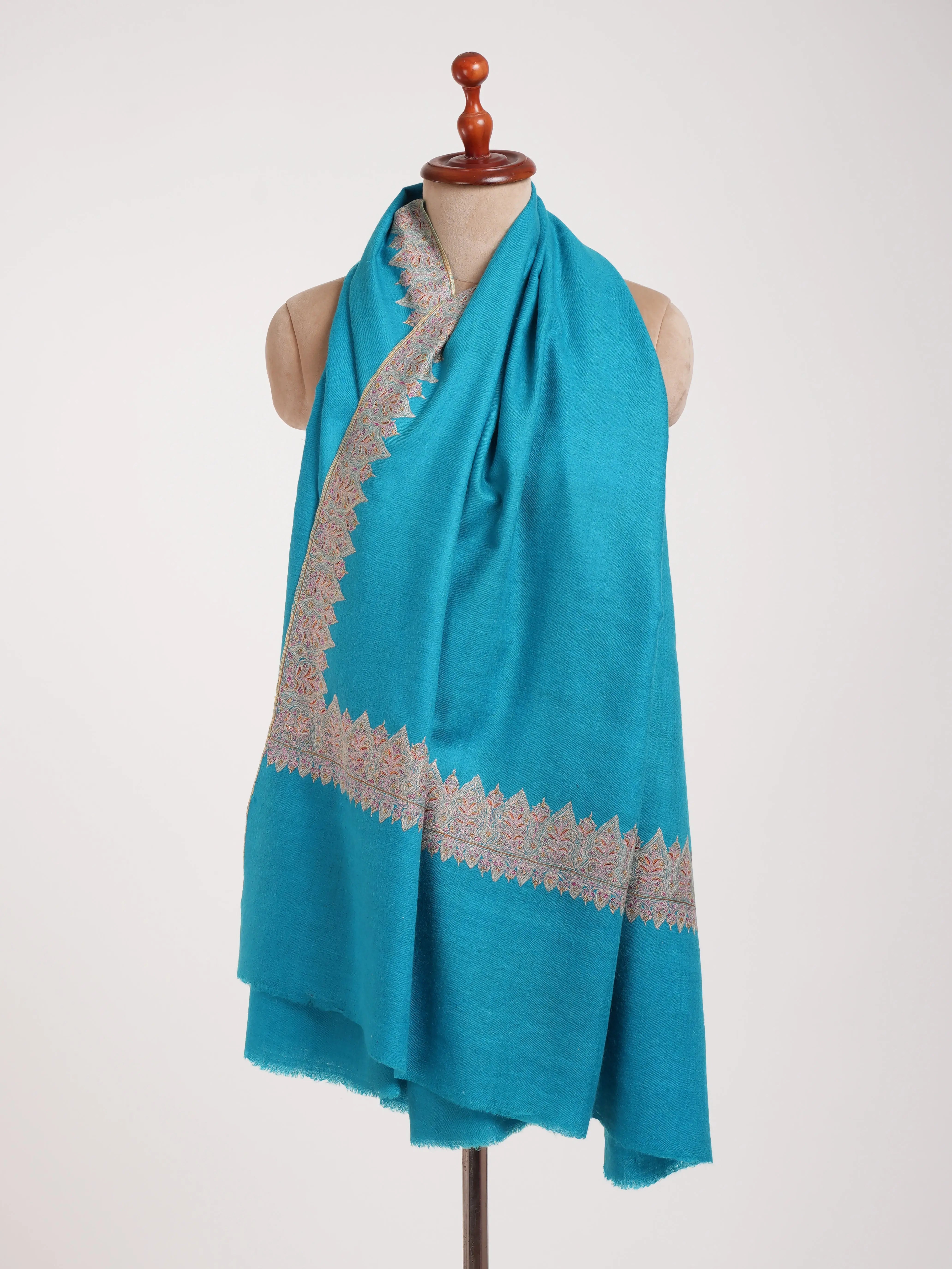 Capri Neemdaur Handstitched Kashmiri Pashmina Shawl Shahkaar