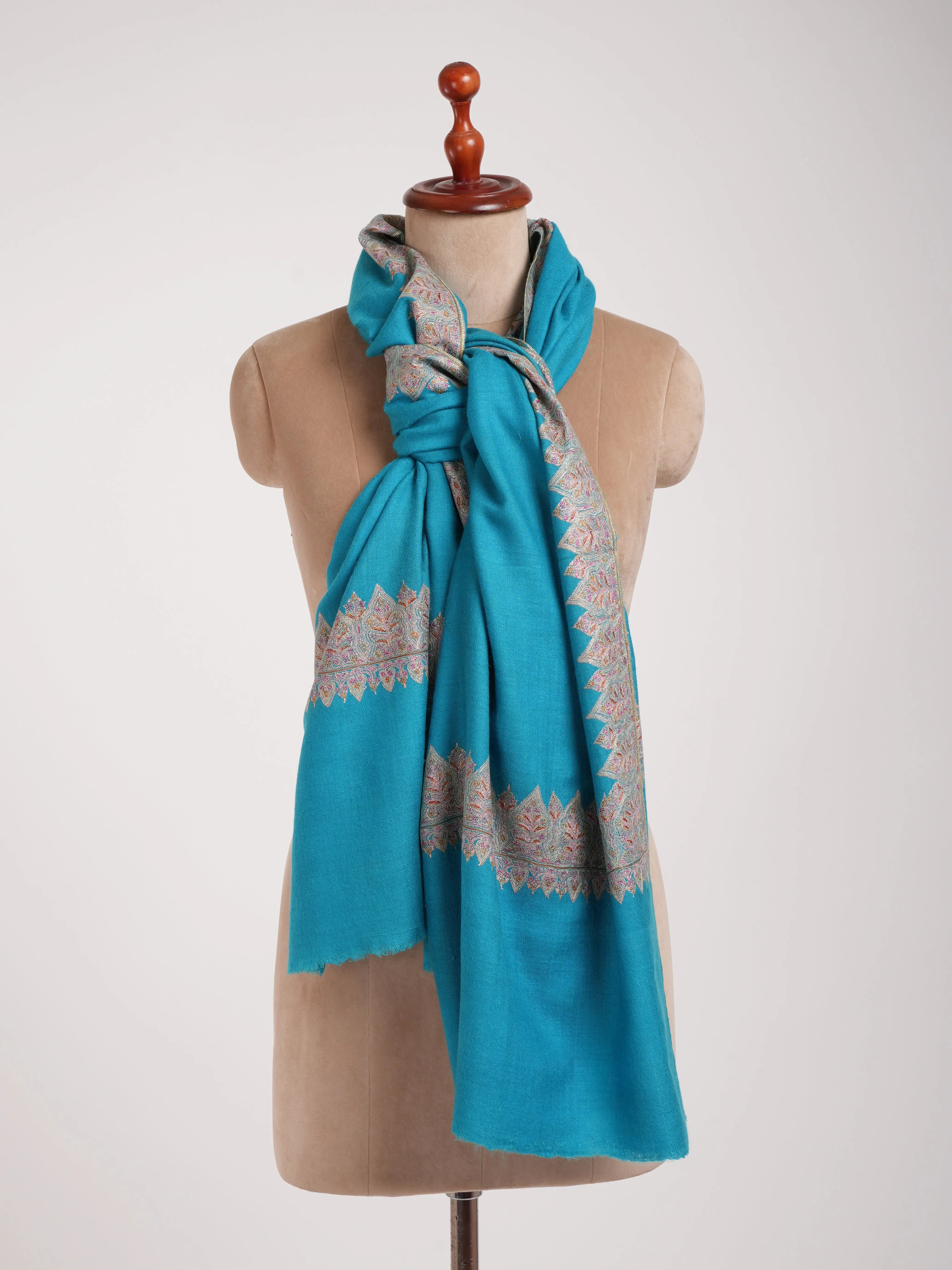Capri Neemdaur Handstitched Kashmiri Pashmina Shawl Shahkaar
