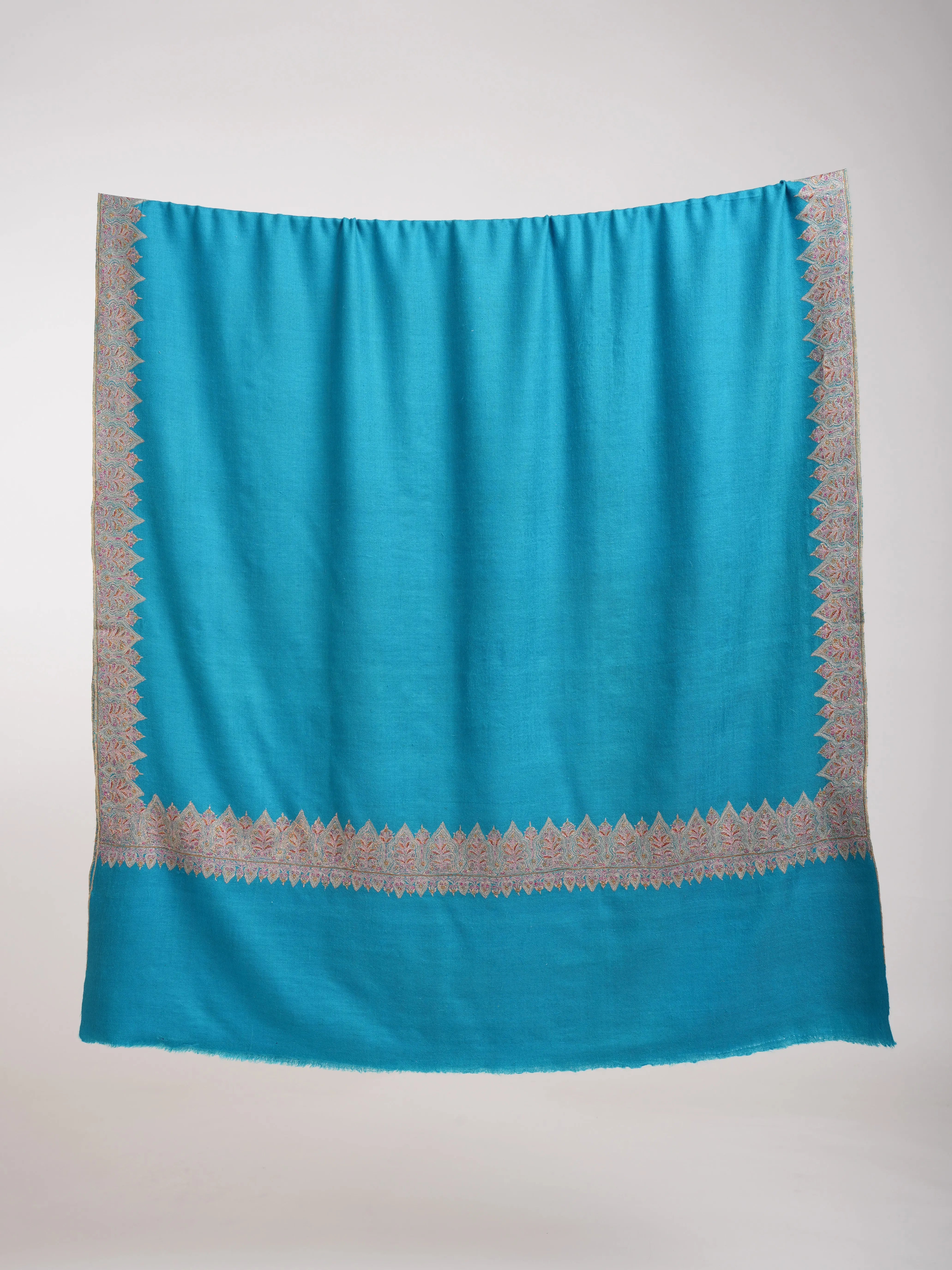 Capri Neemdaur Handstitched Kashmiri Pashmina Shawl Shahkaar