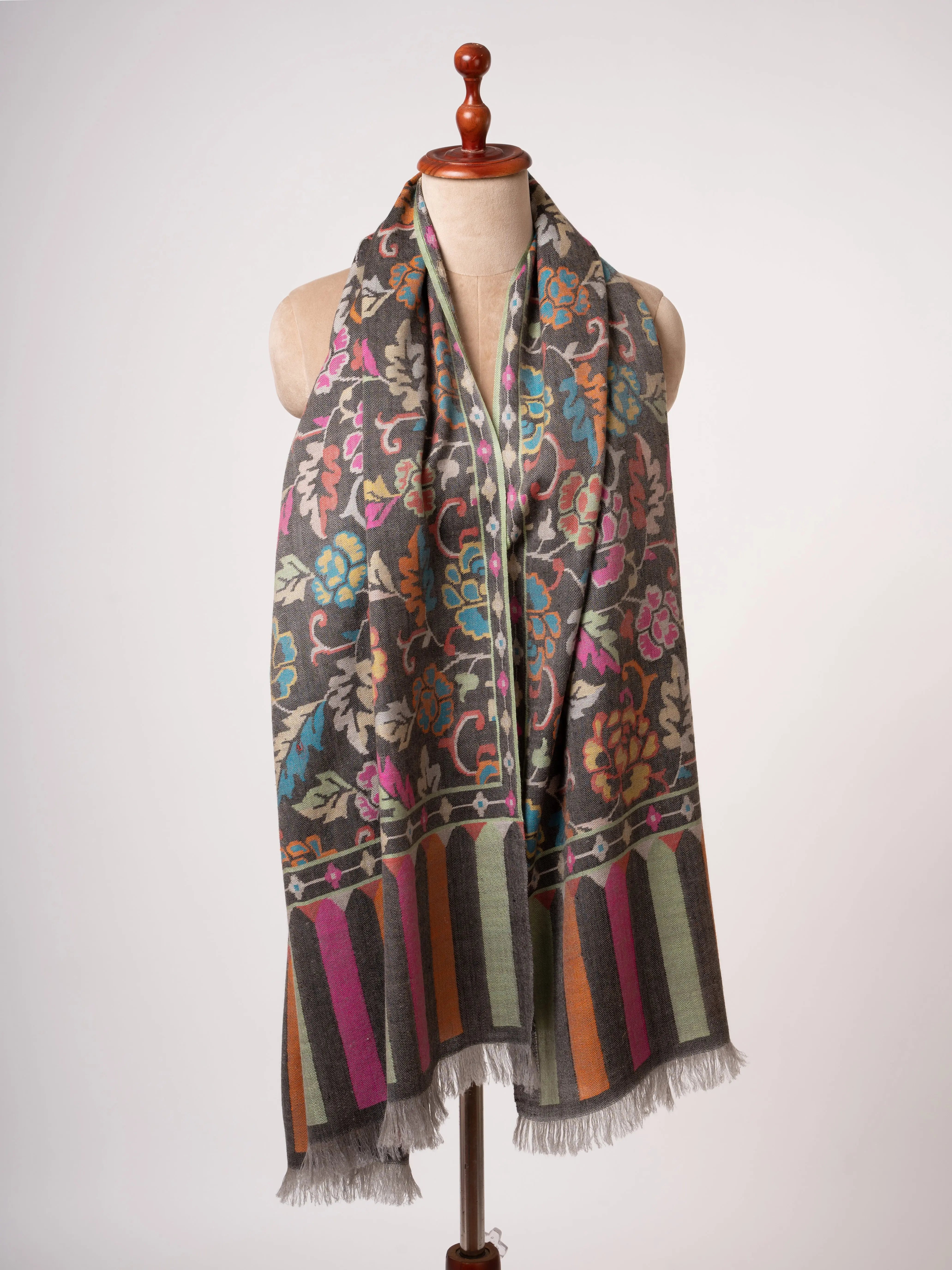 Carbon Black Kani Pashmina Jamavar Shawl Handwoven Heirloom Shahkaar