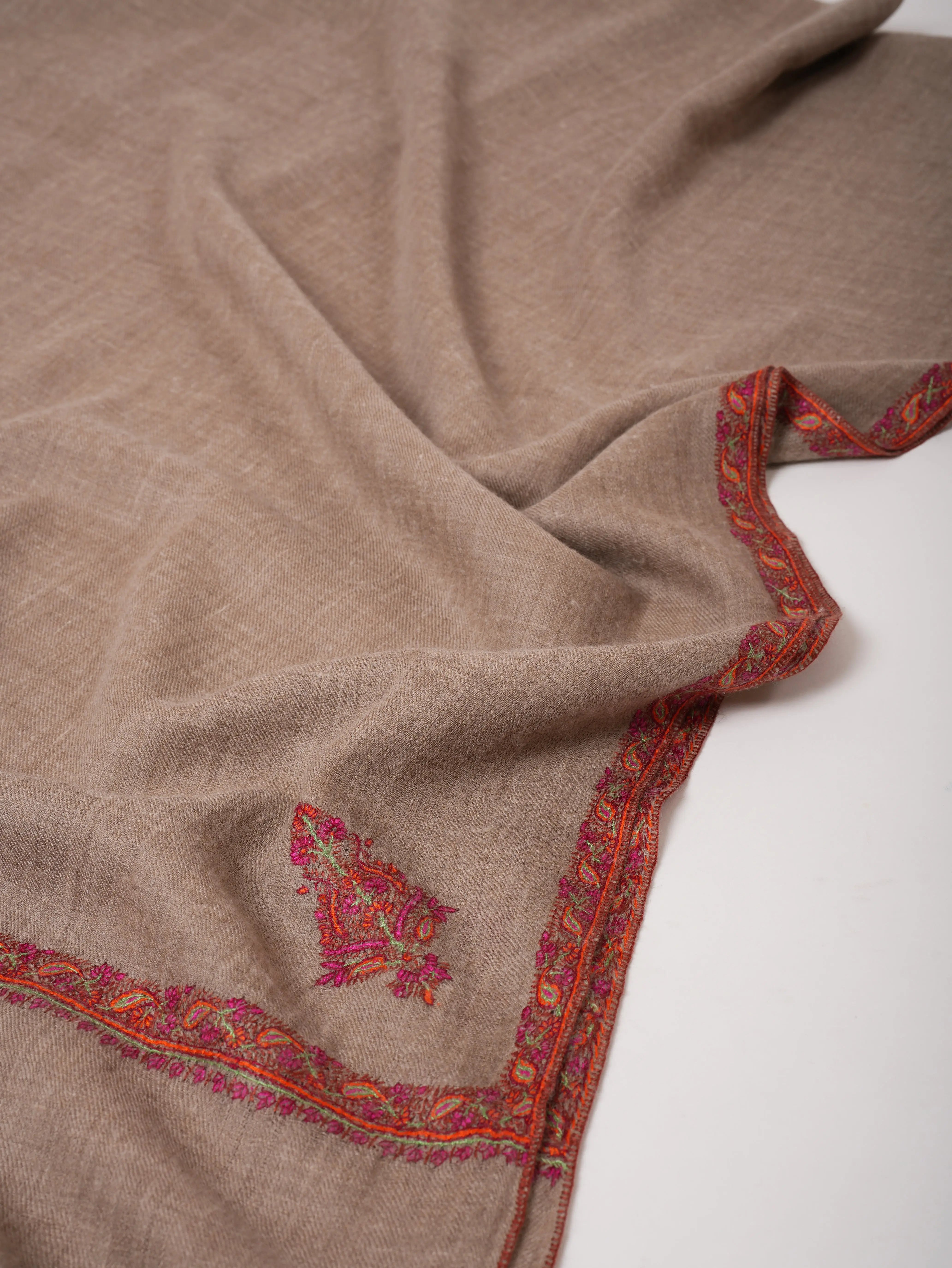 Classic Hashia & Koon Embroidered Baby Soft Cashmere Scarf Shahkaar