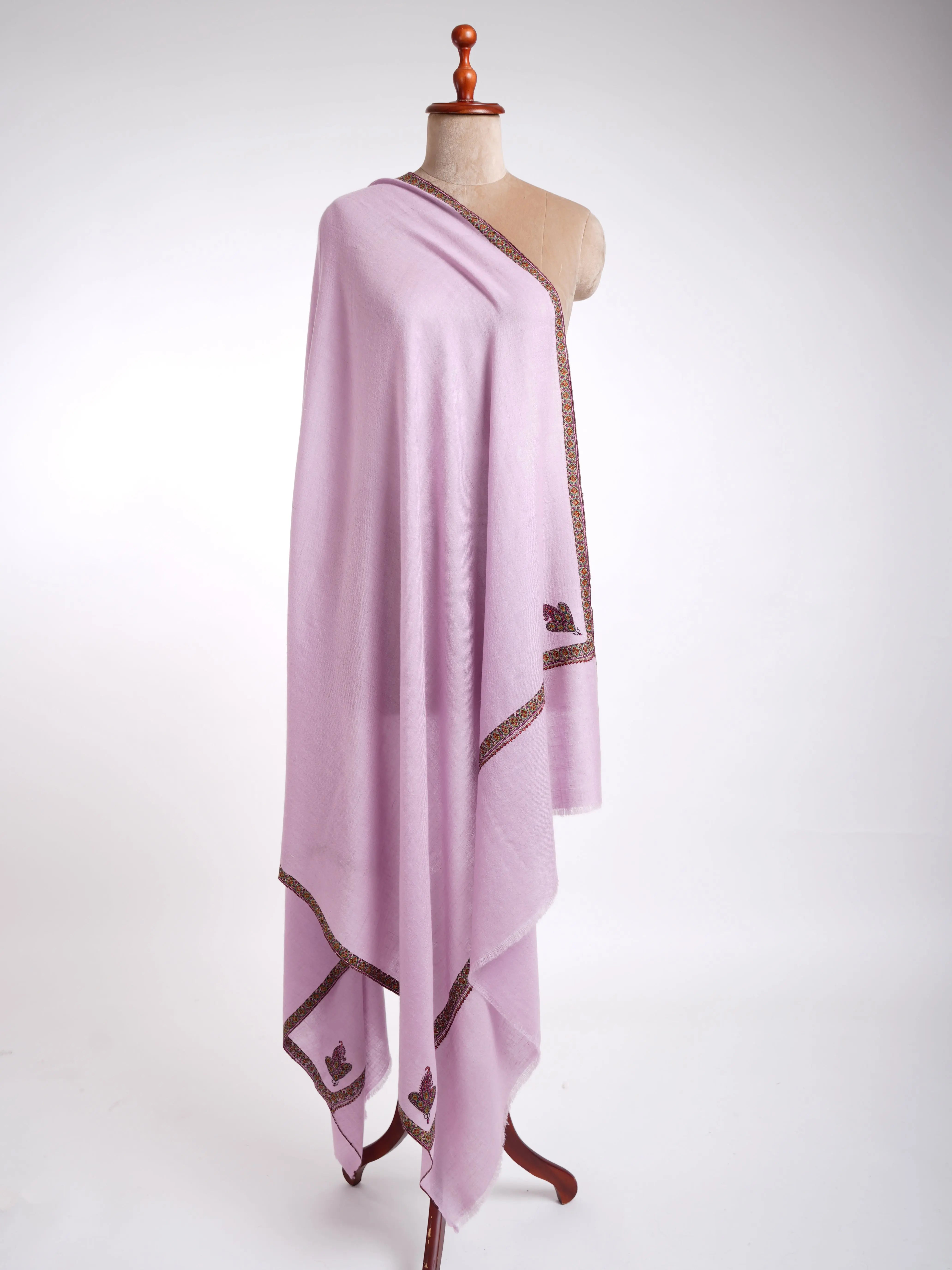Corner Hashia Sozni Embroidery Pashmina Pastel Lilac Shahkaar