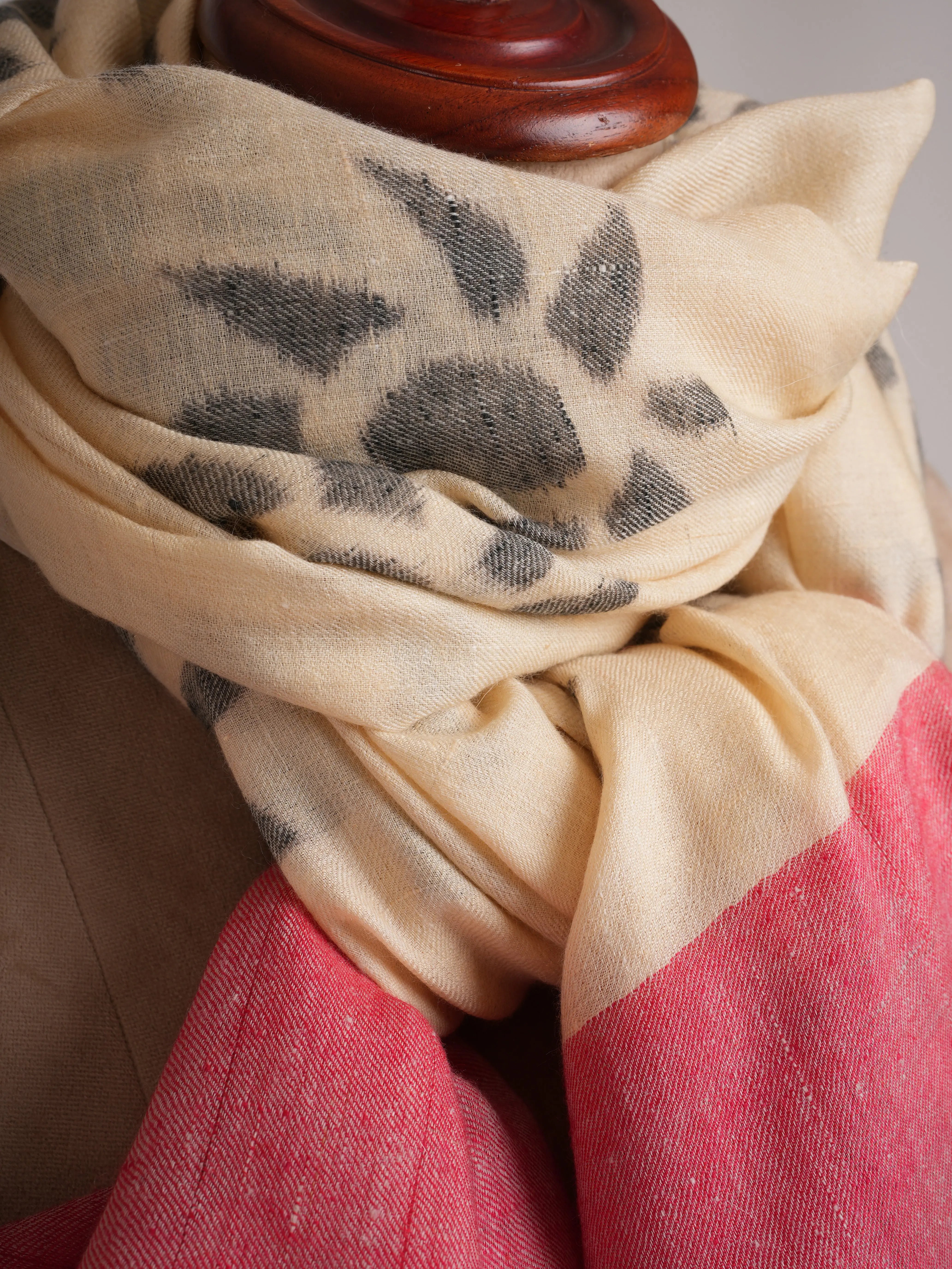 Cream Red Black Handwoven Space Dye Pashmina Shawl Shahkaar