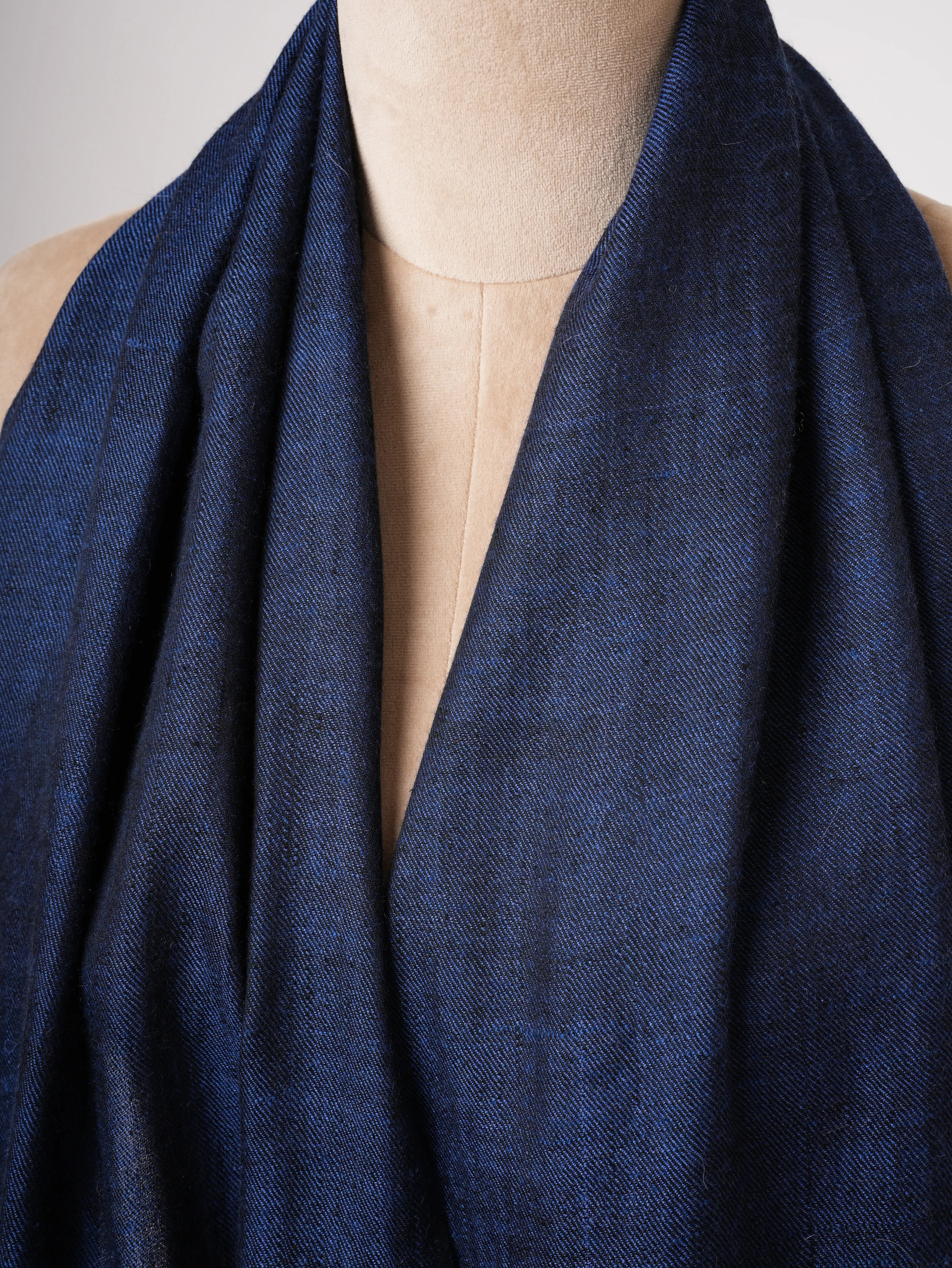 Dark Blue Featherlight Cashmere Scarf – Soft & Luxurious Shahkaar