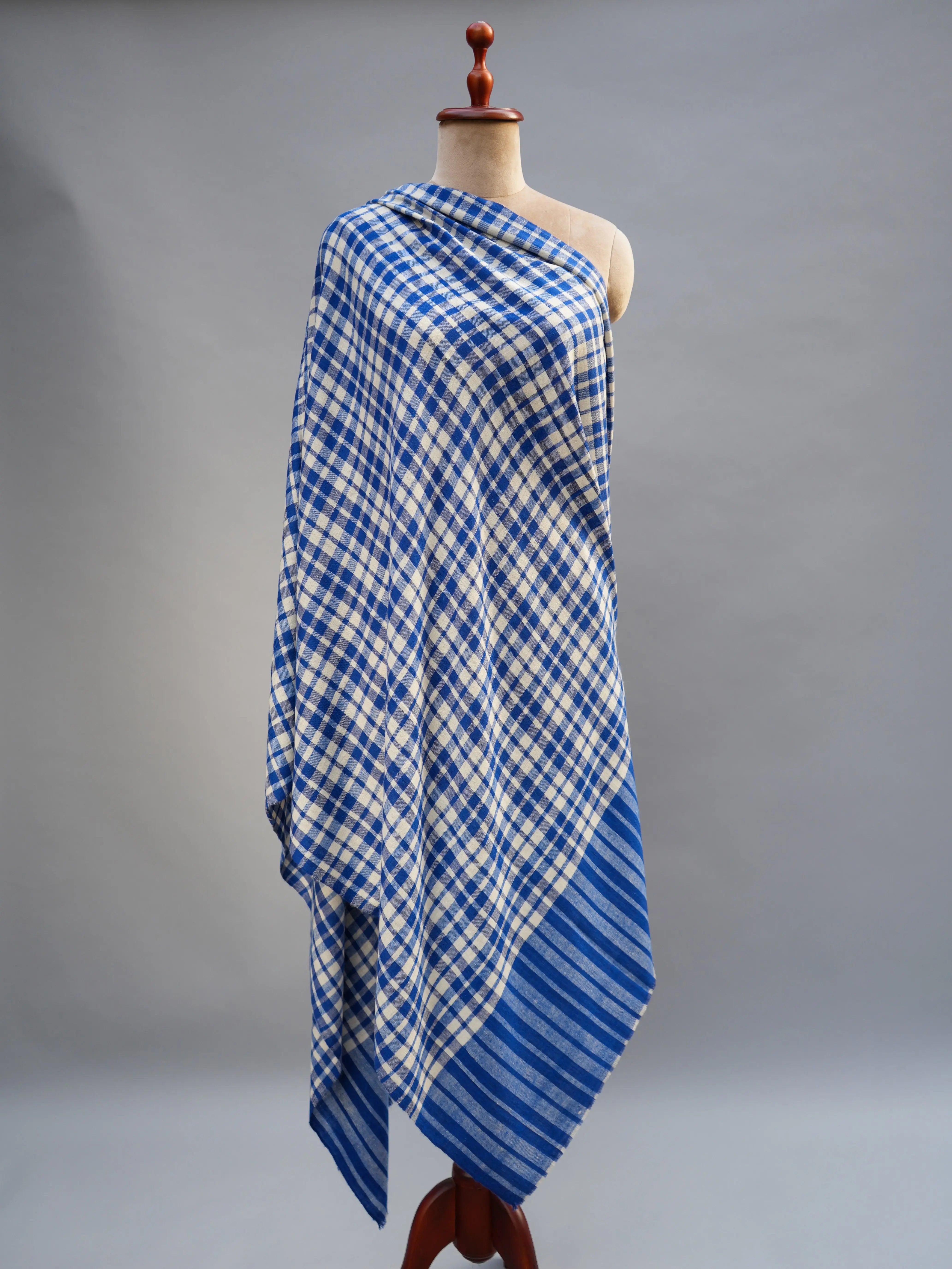 Decent Blue Handwoven Pashmina Shawl Shahkaar
