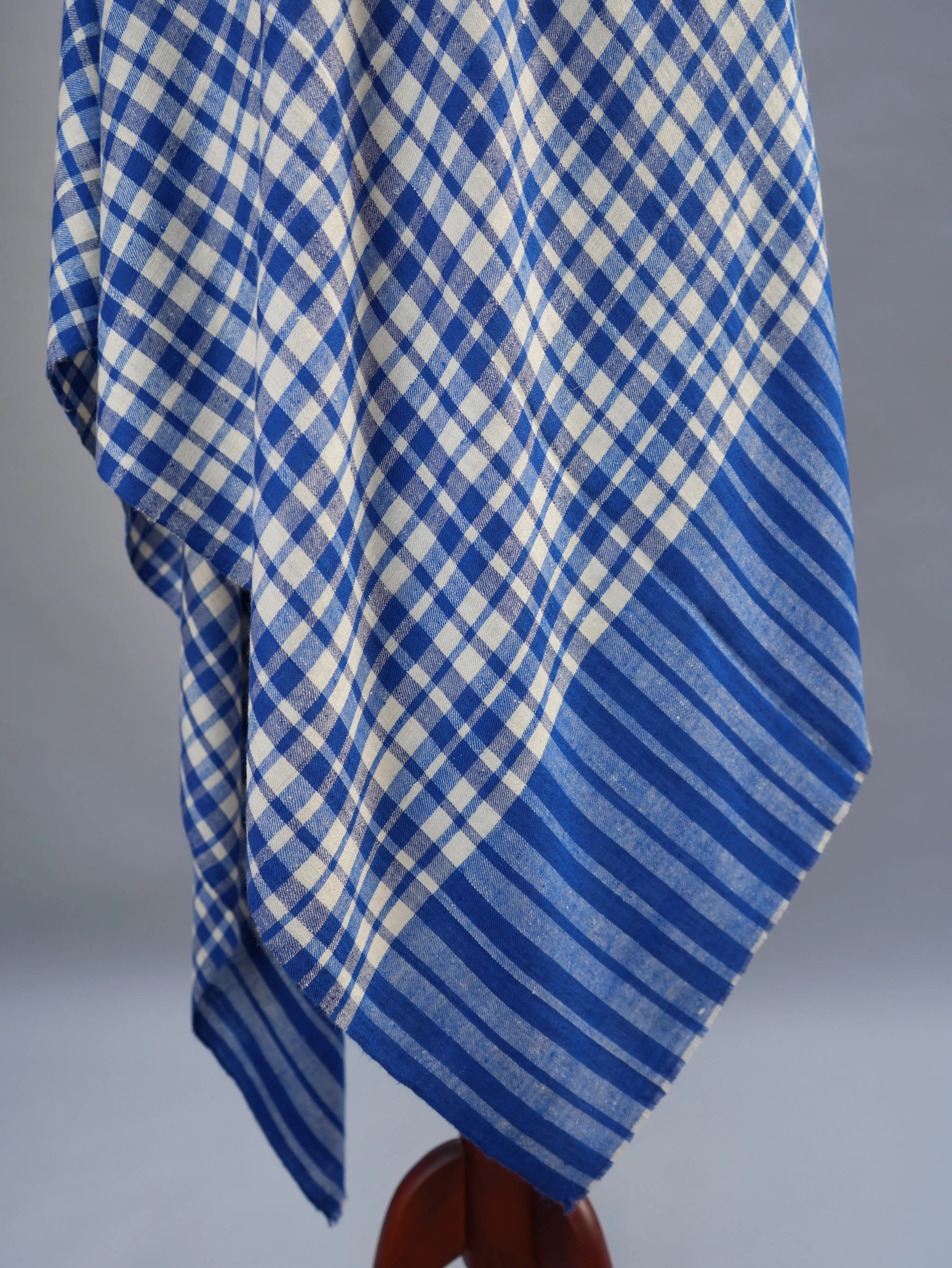 Decent Blue Handwoven Pashmina Shawl Shahkaar