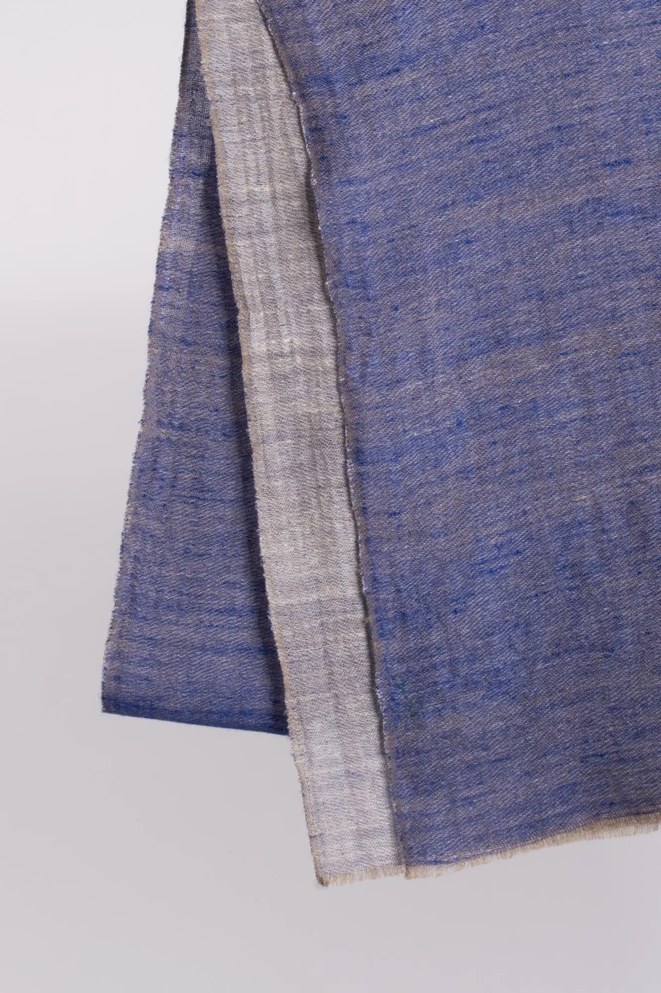 Dorukha Cashmere Scarf in Ivory Blue - WHITEHAVEN Shahkaar