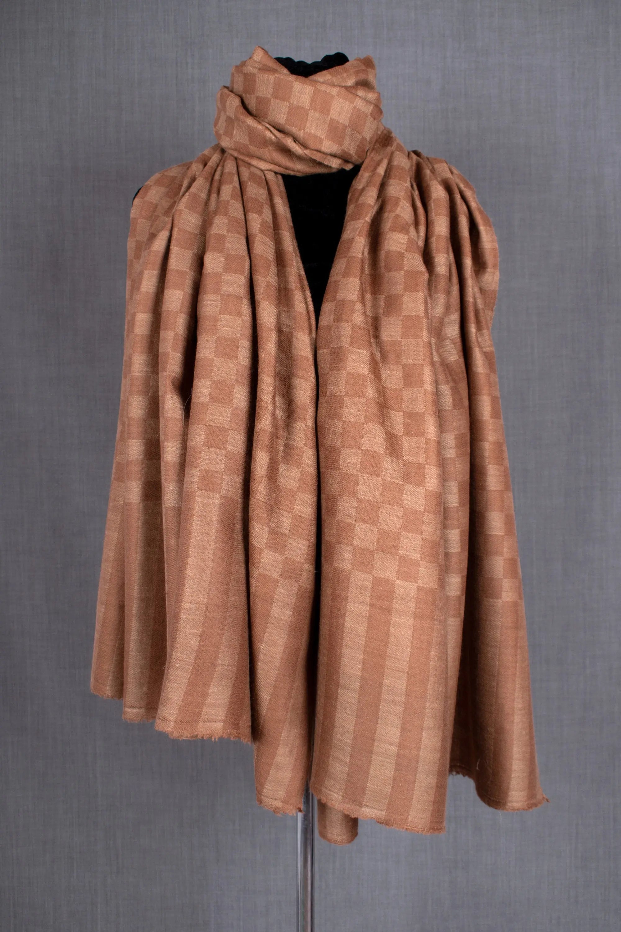 Dorukha Checks Cashmere Shawls, Reversible Pashmina Wraps, Handwoven Scarves, Handloomed Fabric, Elegant Wraps, 41x85" - SIOUX Shahkaar