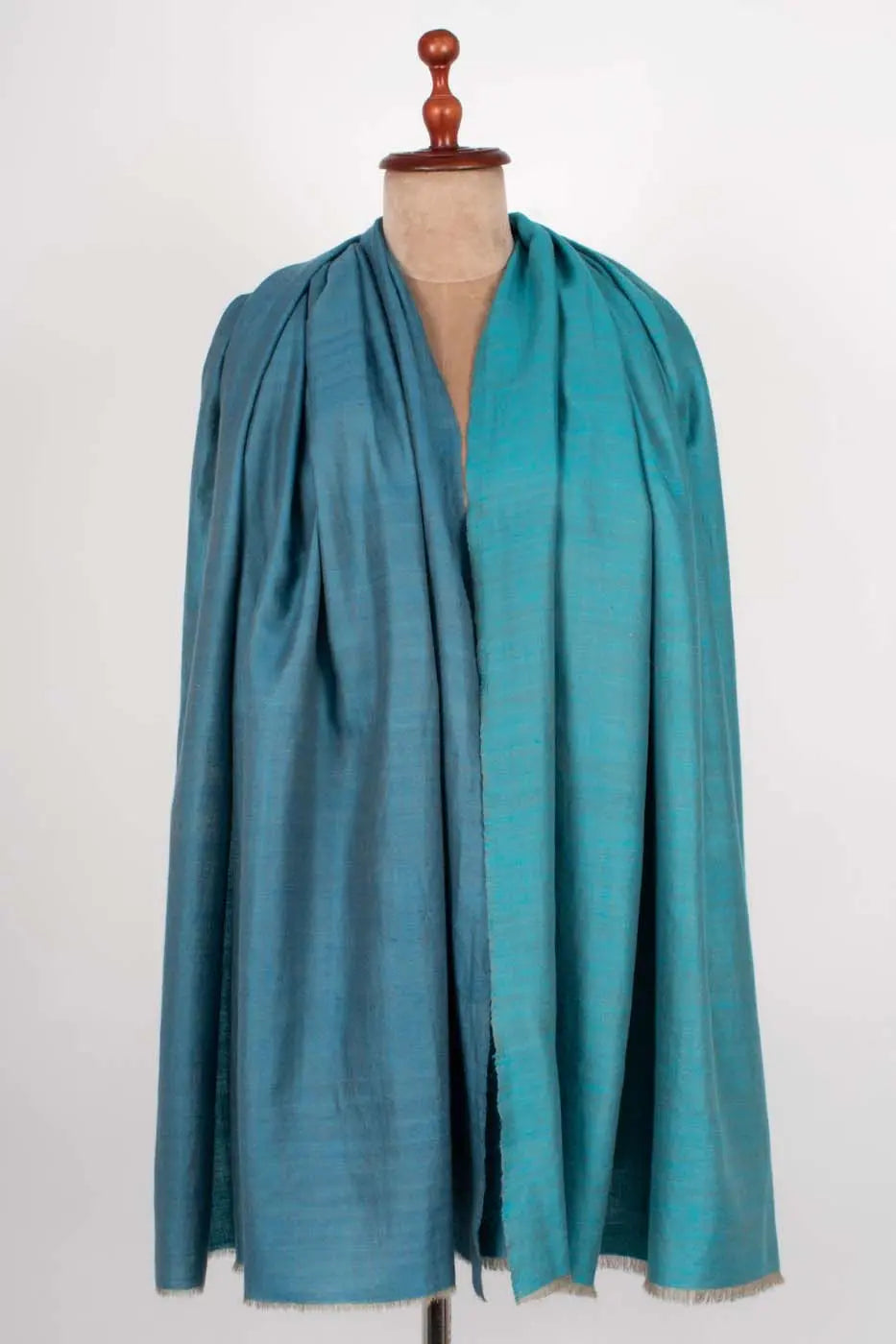 Dreamy Blue Dorukha Cashmere Shawl - KENTAU Shahkaar