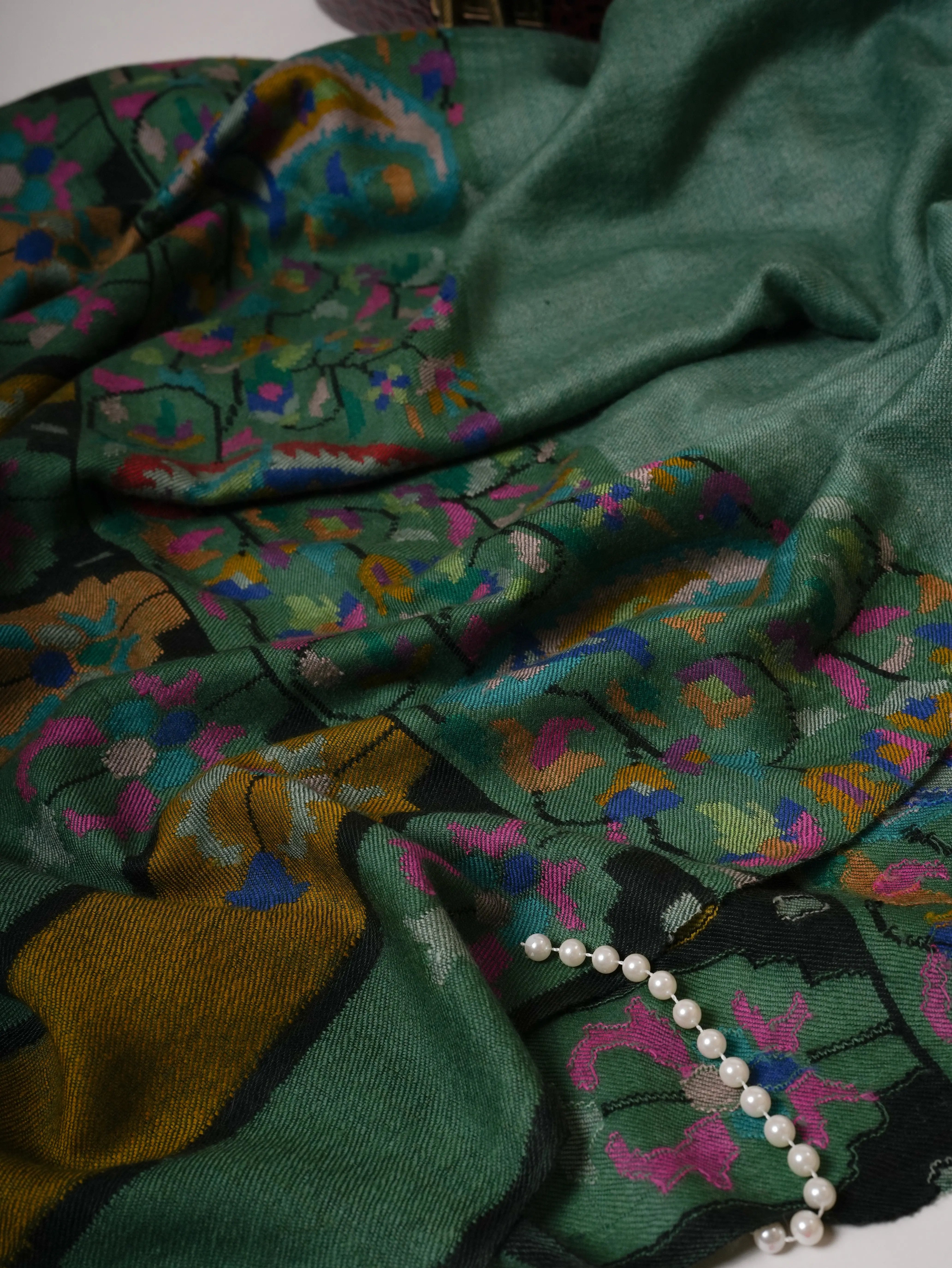 Dual Tone Oversized Handloomed Kani Pashmina Shawl Shahkaar