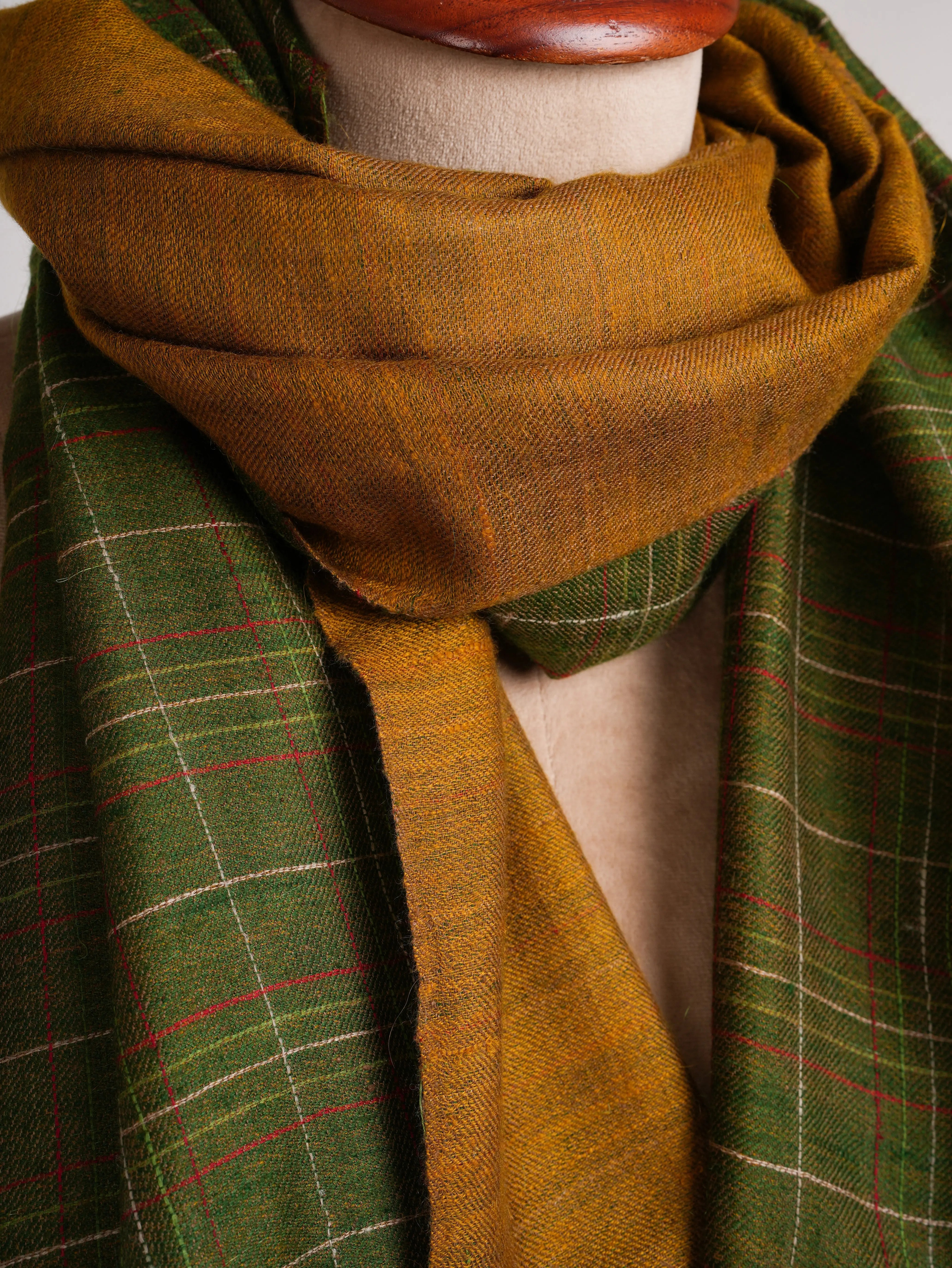 Dualshade Handwoven Kashmiri Pashmina Shawl Shahkaar