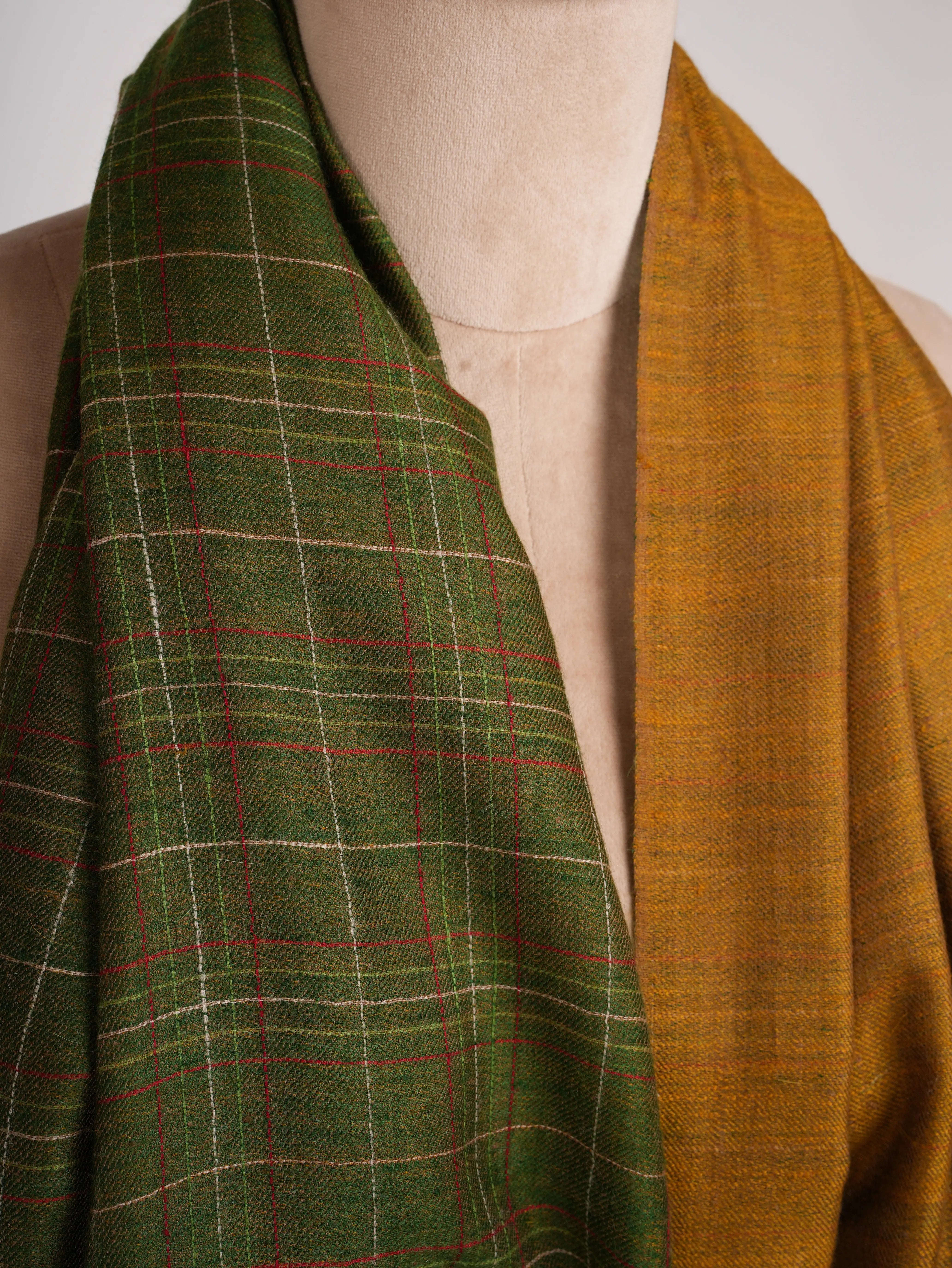 Dualshade Handwoven Kashmiri Pashmina Shawl Shahkaar