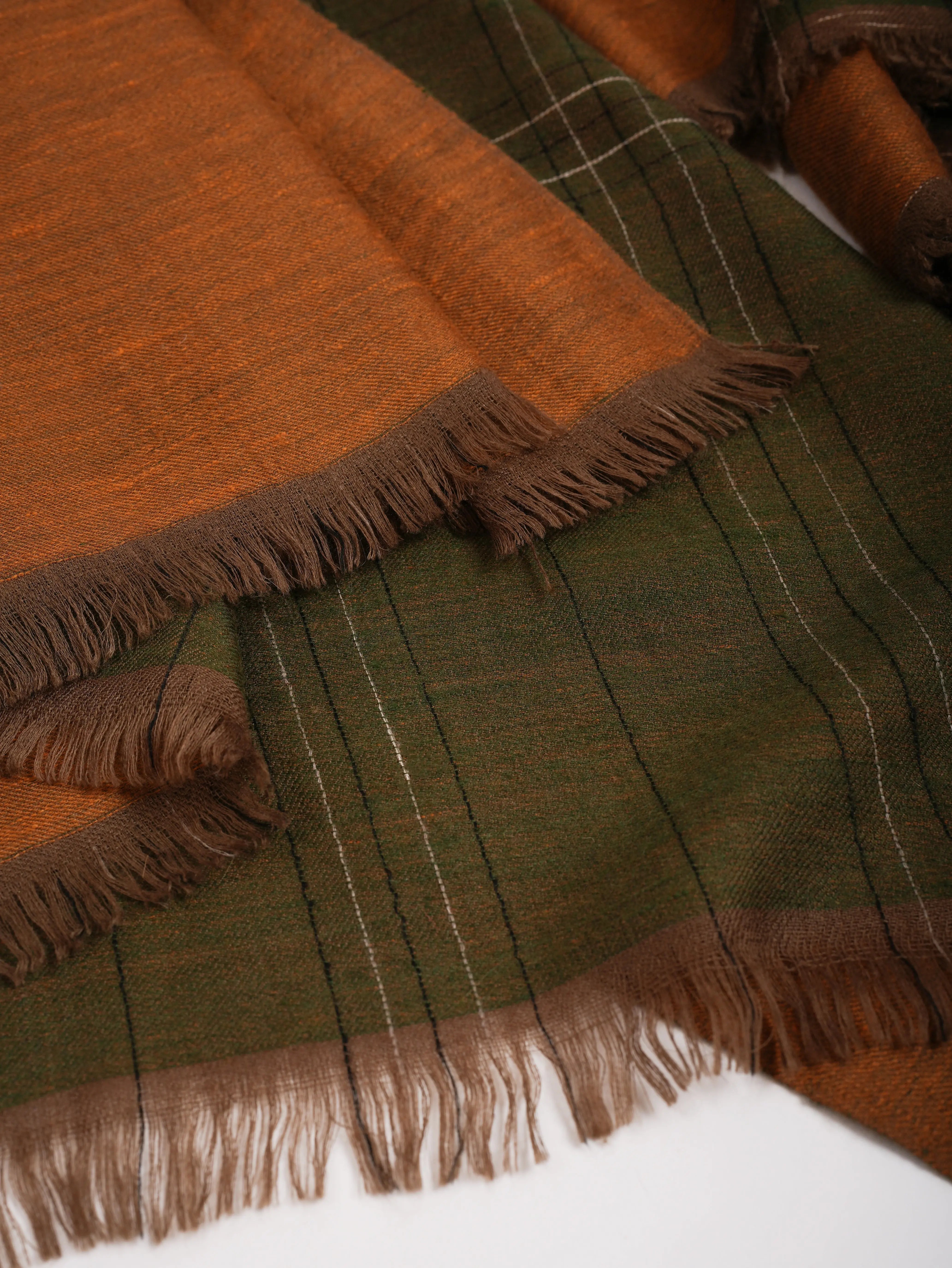 Dualshade Handwoven Kashmiri Pashmina Shawl Shahkaar