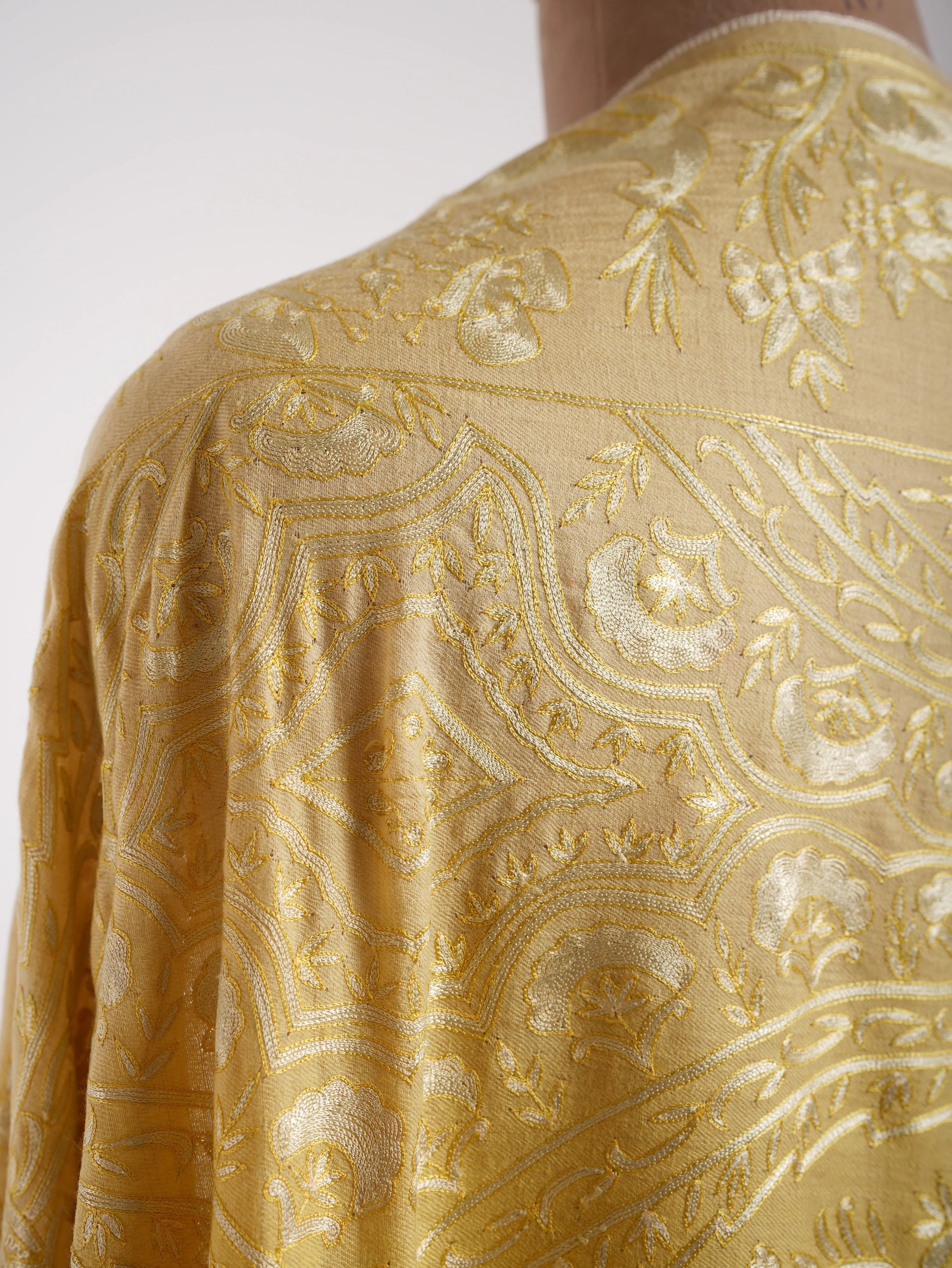 Empire Yellow Ombre Peacock Pashmina Shawl Shahkaar