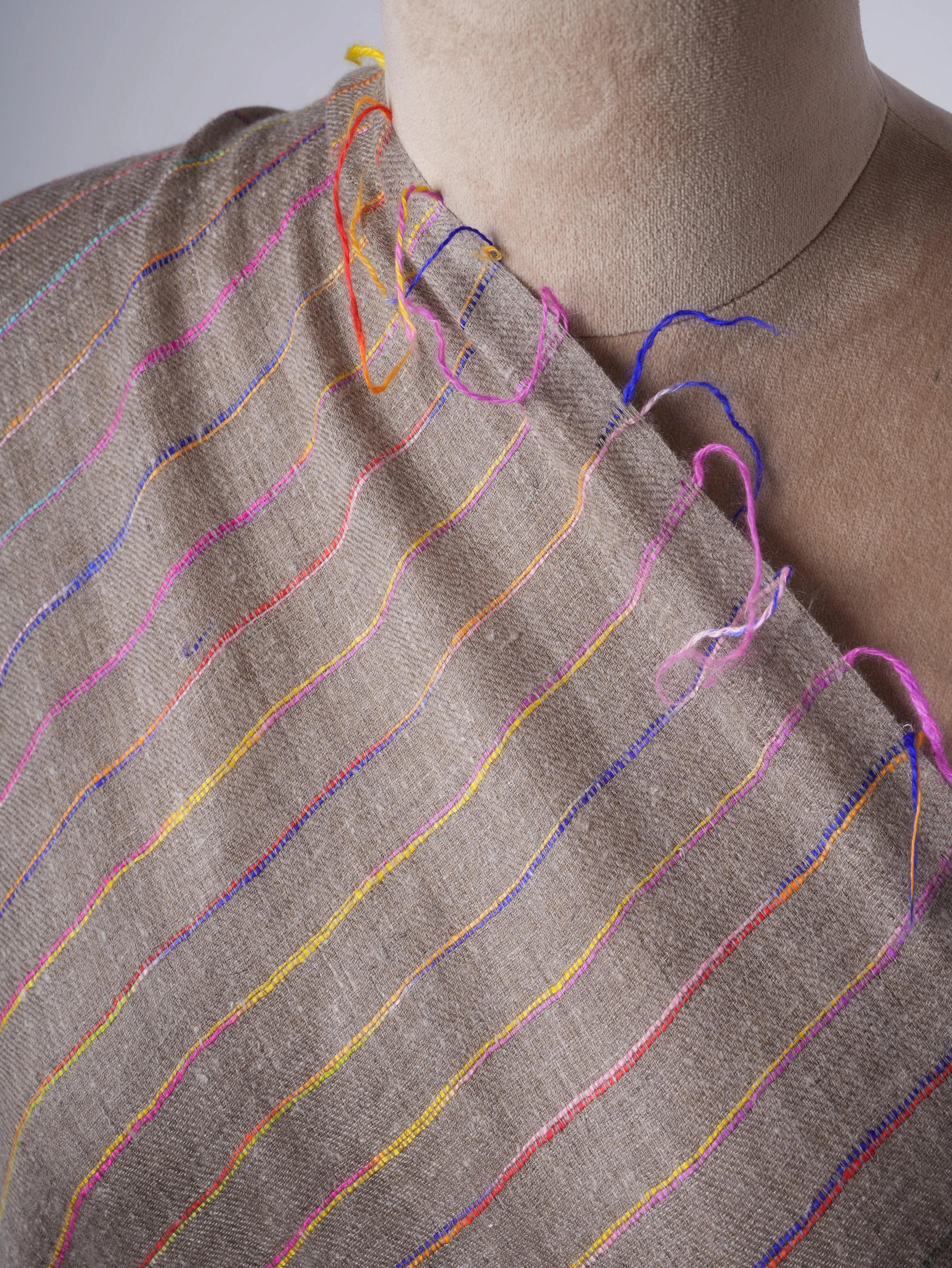 Featherlight Handloomed Baby Soft Cashmere Scarf – Authentic Airy Luxuriously Soft Shahkaar