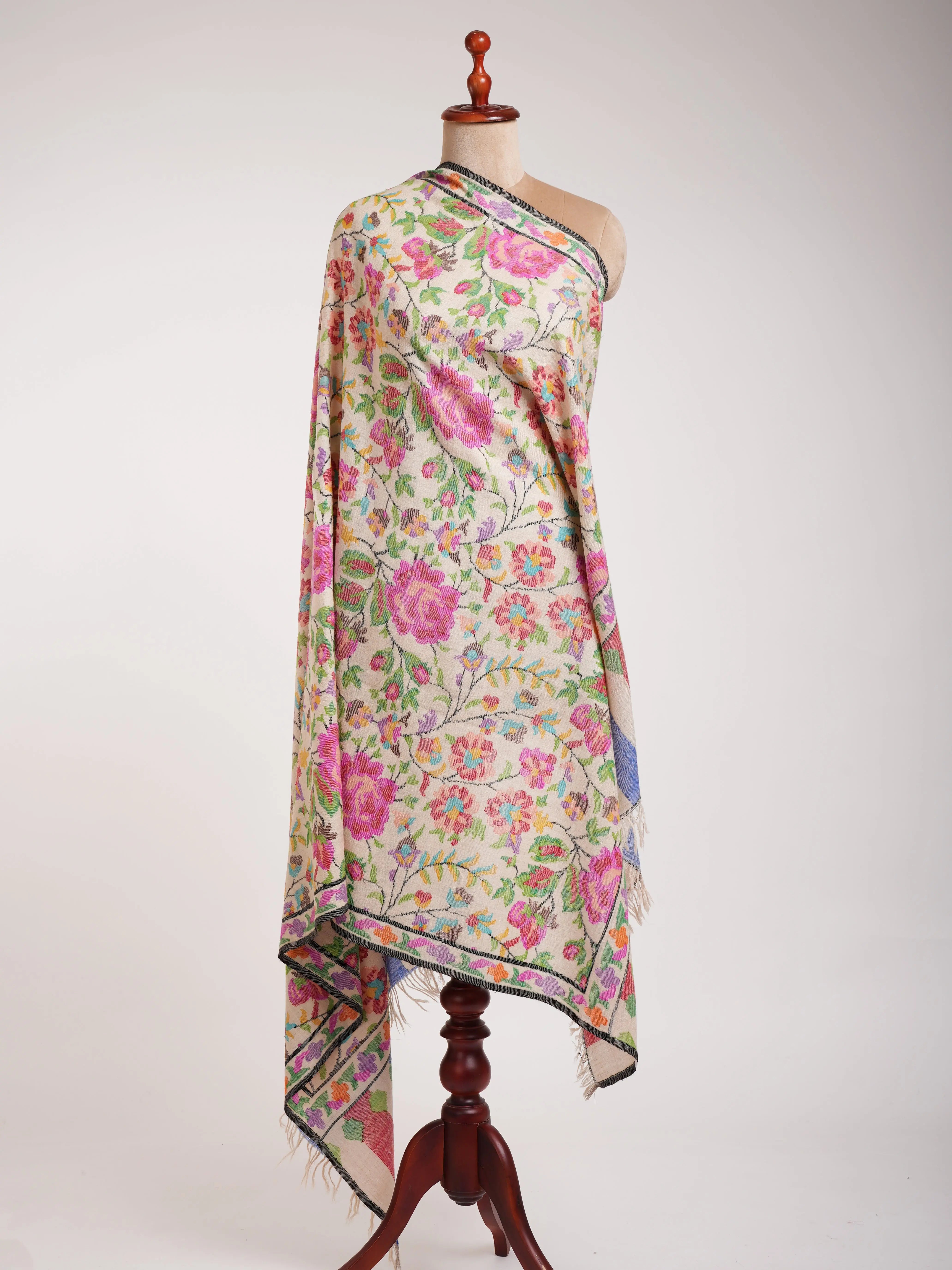 Floral Handwoven White Kani Pashmina Shawl Shahkaar