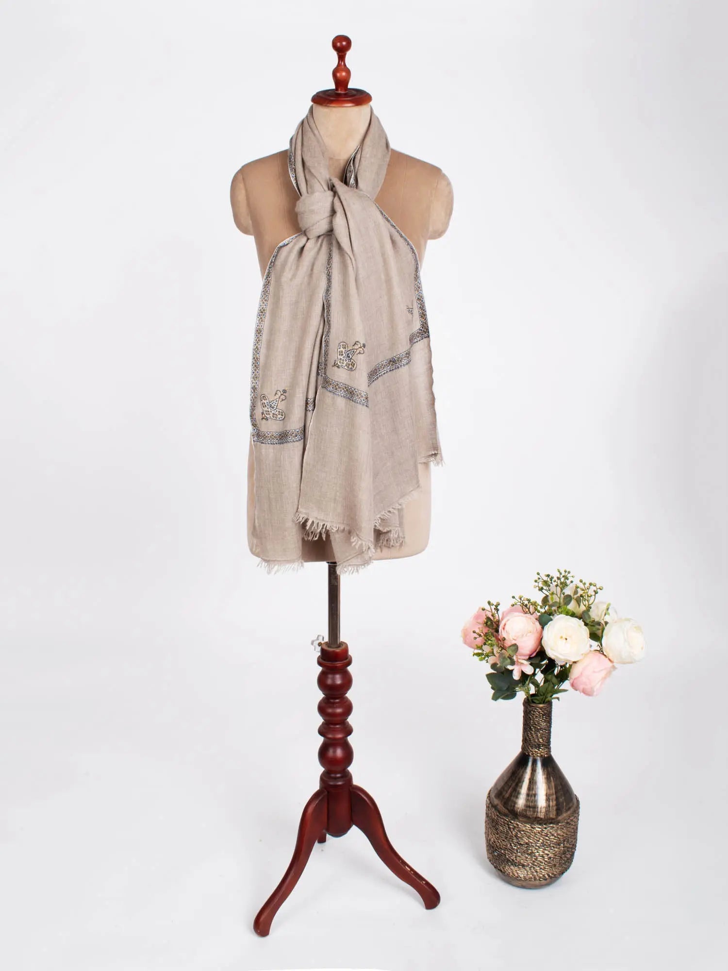 Gray Hashia Embroidered Neck Cashmere Scarf - CRUZ Shahkaar