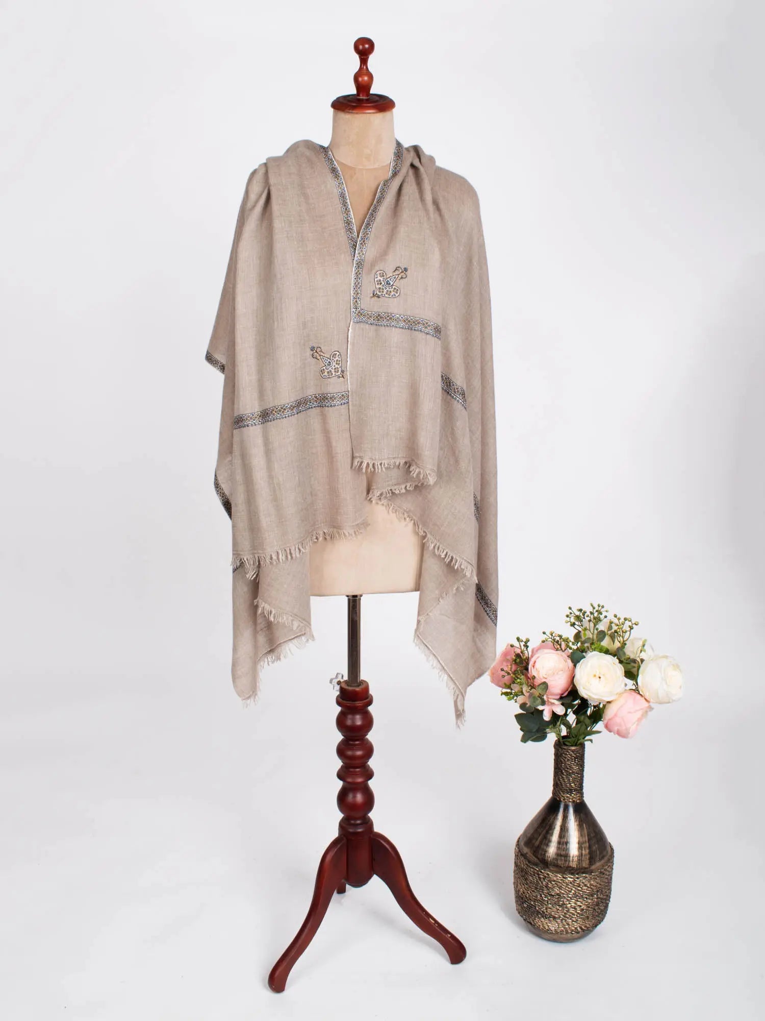 Gray Hashia Embroidered Neck Cashmere Scarf - CRUZ Shahkaar