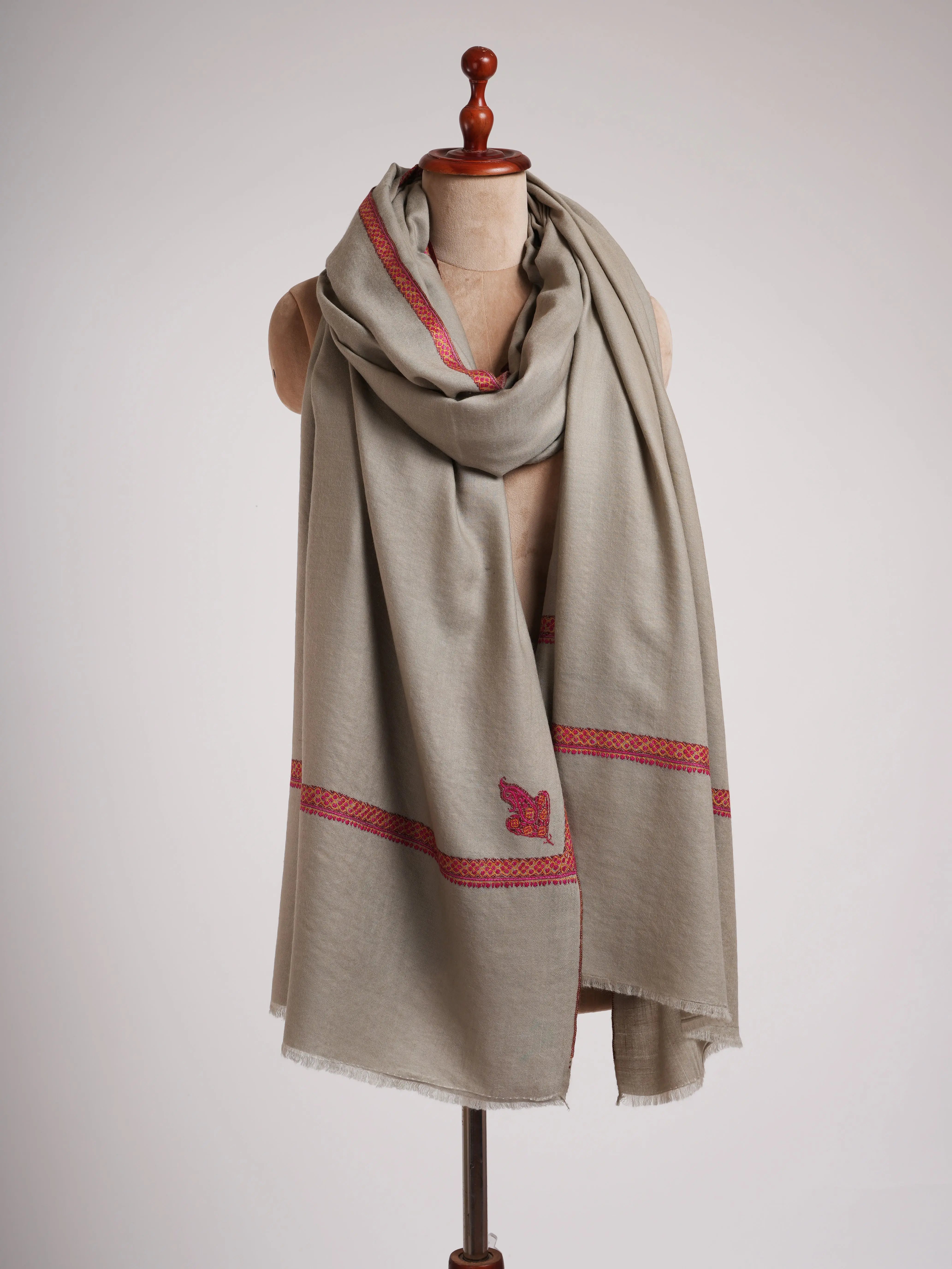 Grey Handloomed Kashmiri XL Pashmina Embroidered Shawl Shahkaar