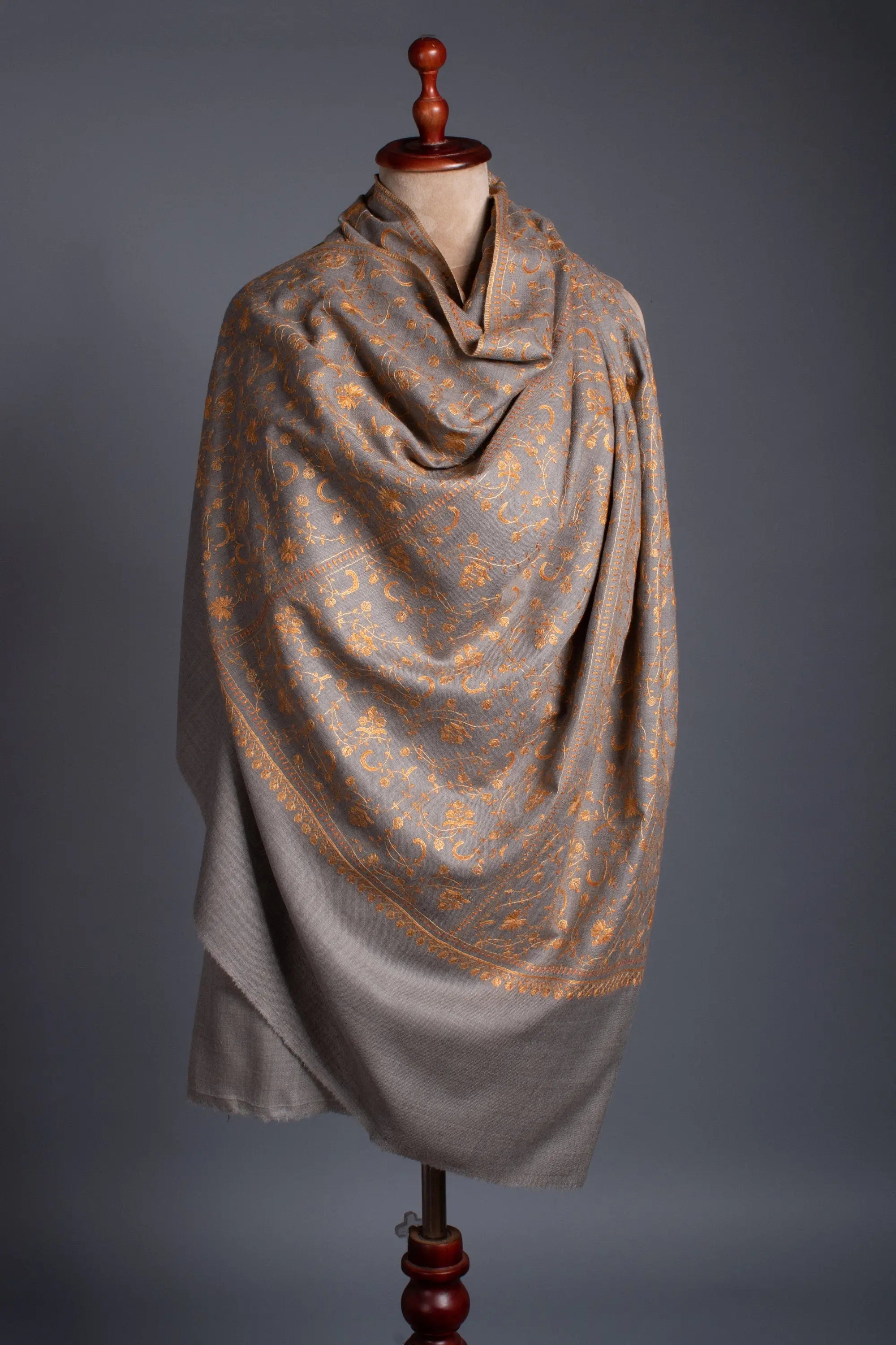 Grey Scarves, Woollen Shawls, Kashmiri Embroidery, Hand Embroidery, Merino Scarves, Warm Scarves, Winter Shawls, 40x80" - REINE Shahkaar