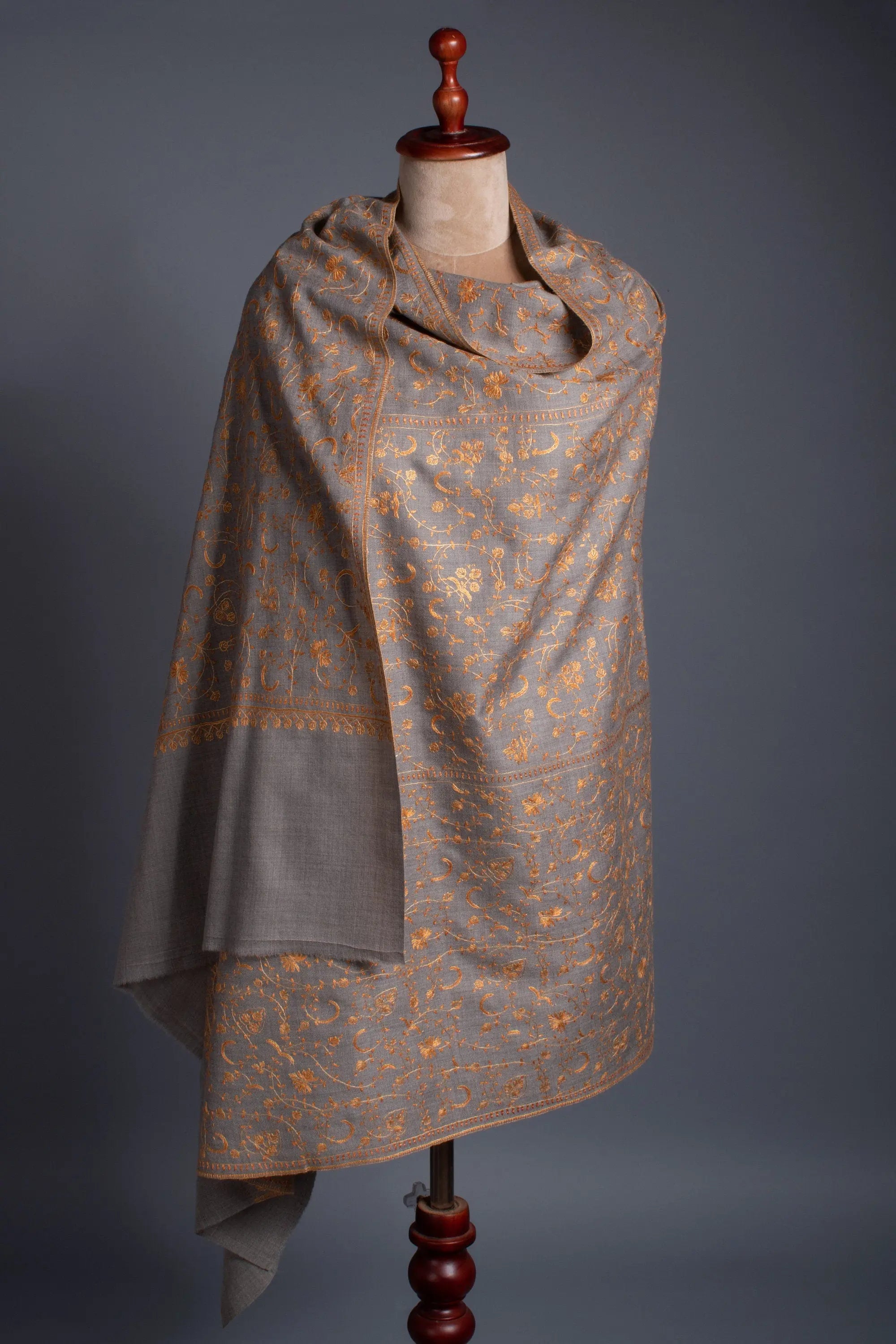 Grey Scarves, Woollen Shawls, Kashmiri Embroidery, Hand Embroidery, Merino Scarves, Warm Scarves, Winter Shawls, 40x80" - REINE Shahkaar
