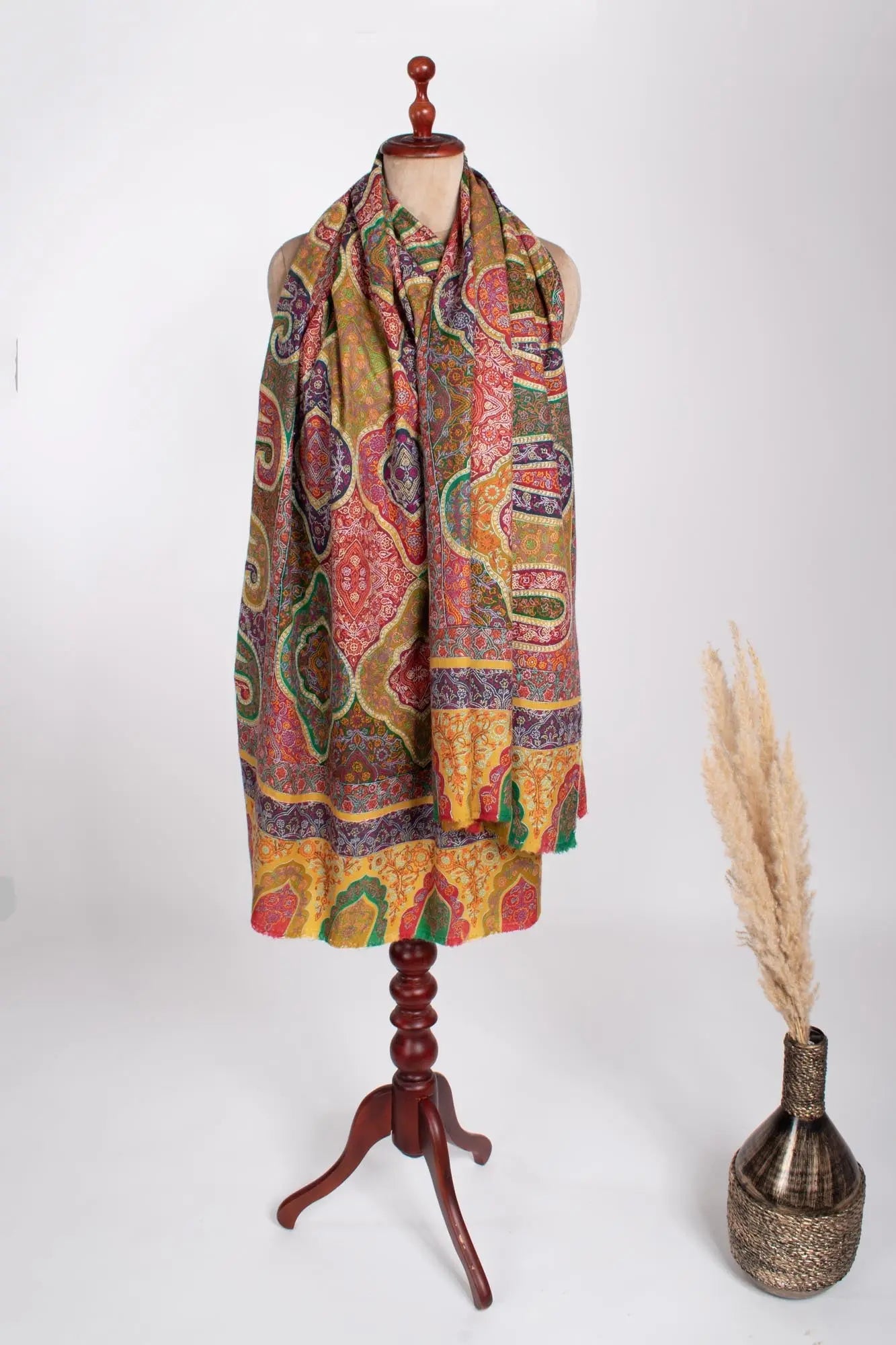 Hand Embroidered Kashmiri Pashmina Shawl - PALI Shahkaar