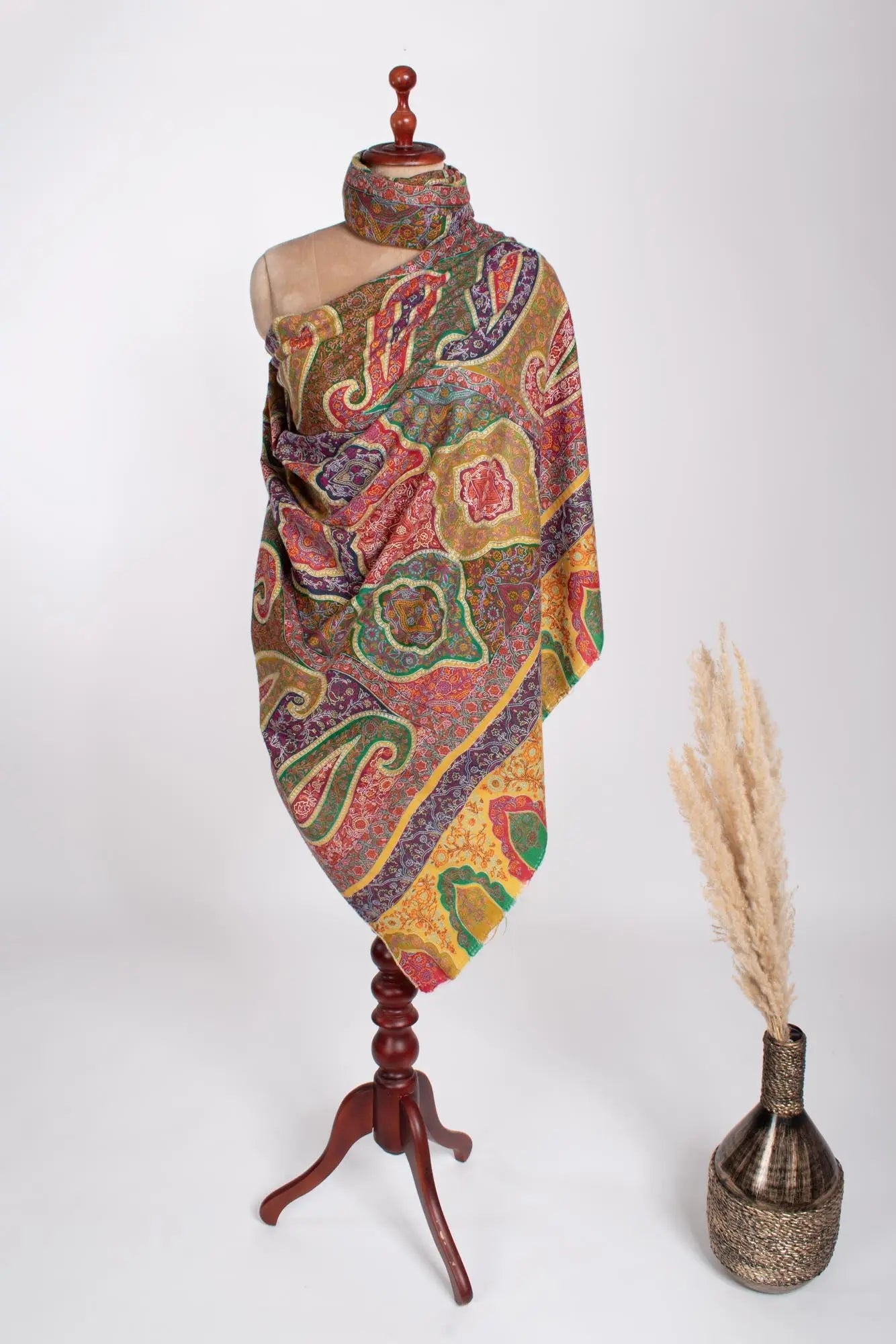 Hand Embroidered Kashmiri Pashmina Shawl - PALI Shahkaar