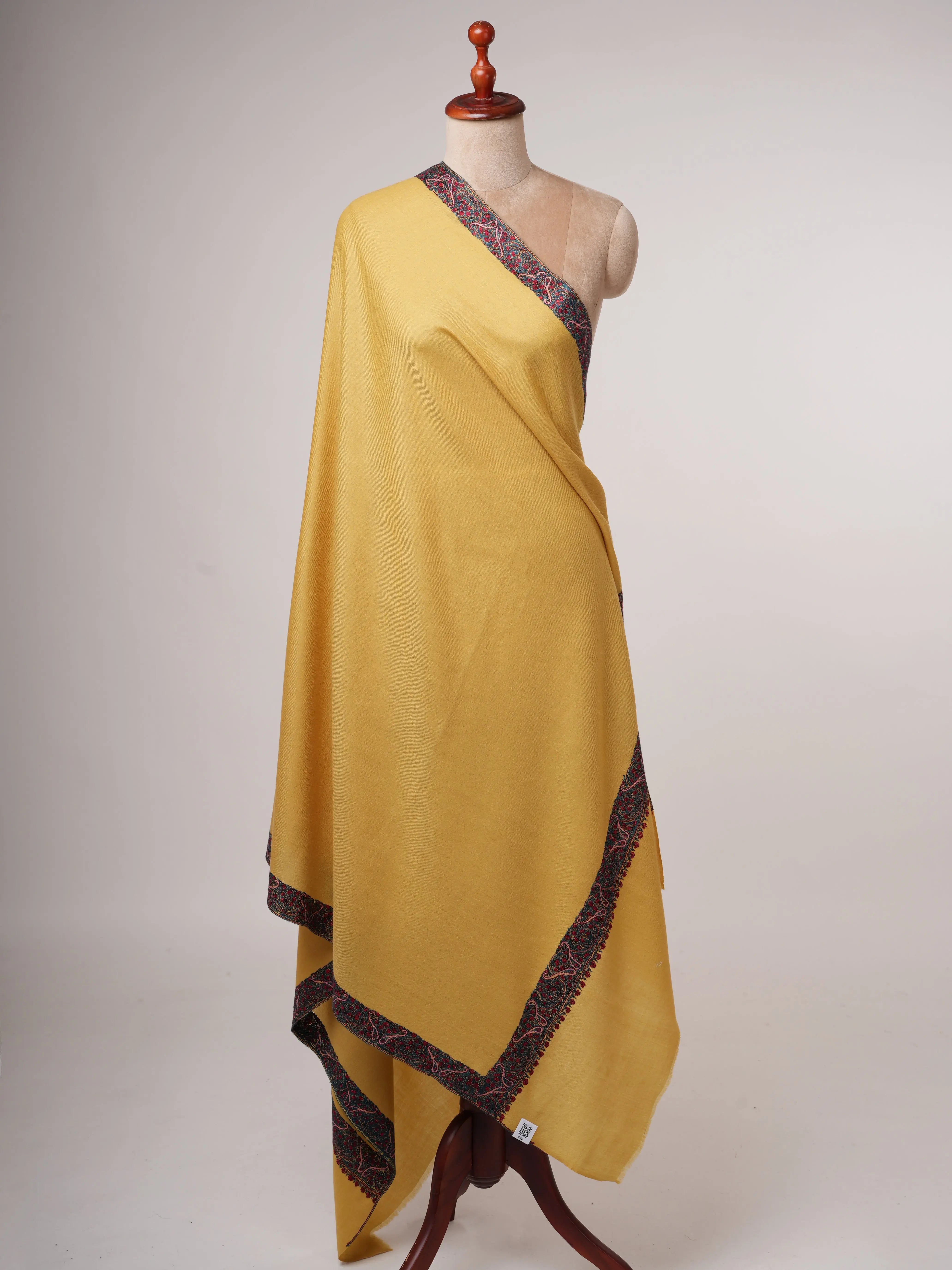 Hand Embroidered Kashmiri Shawl with Neemdaur Motif in Fine Wool Shahkaar