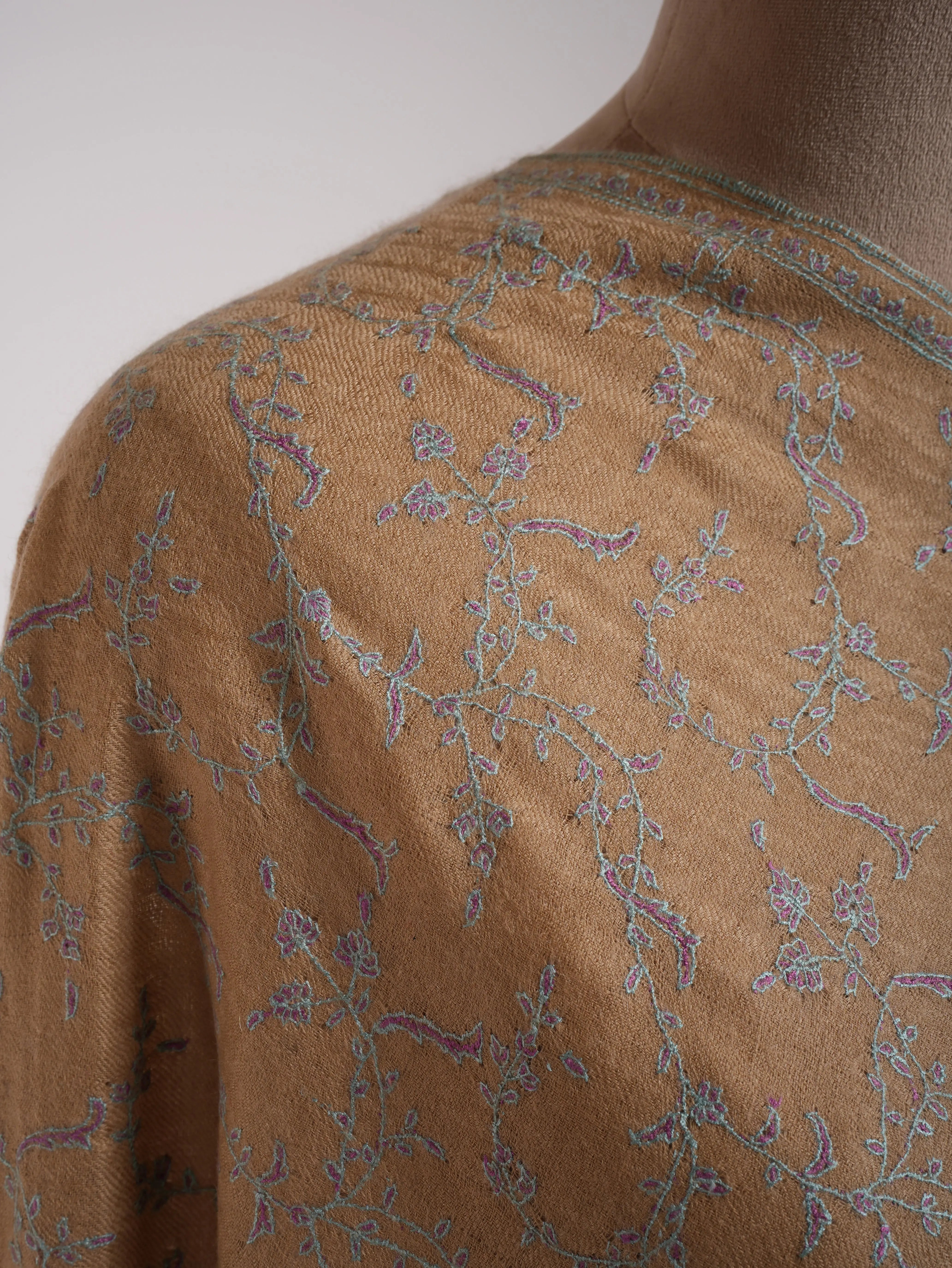 Hand Embroidered Lightweight Beautiful Cashmere Scarf Shahkaar
